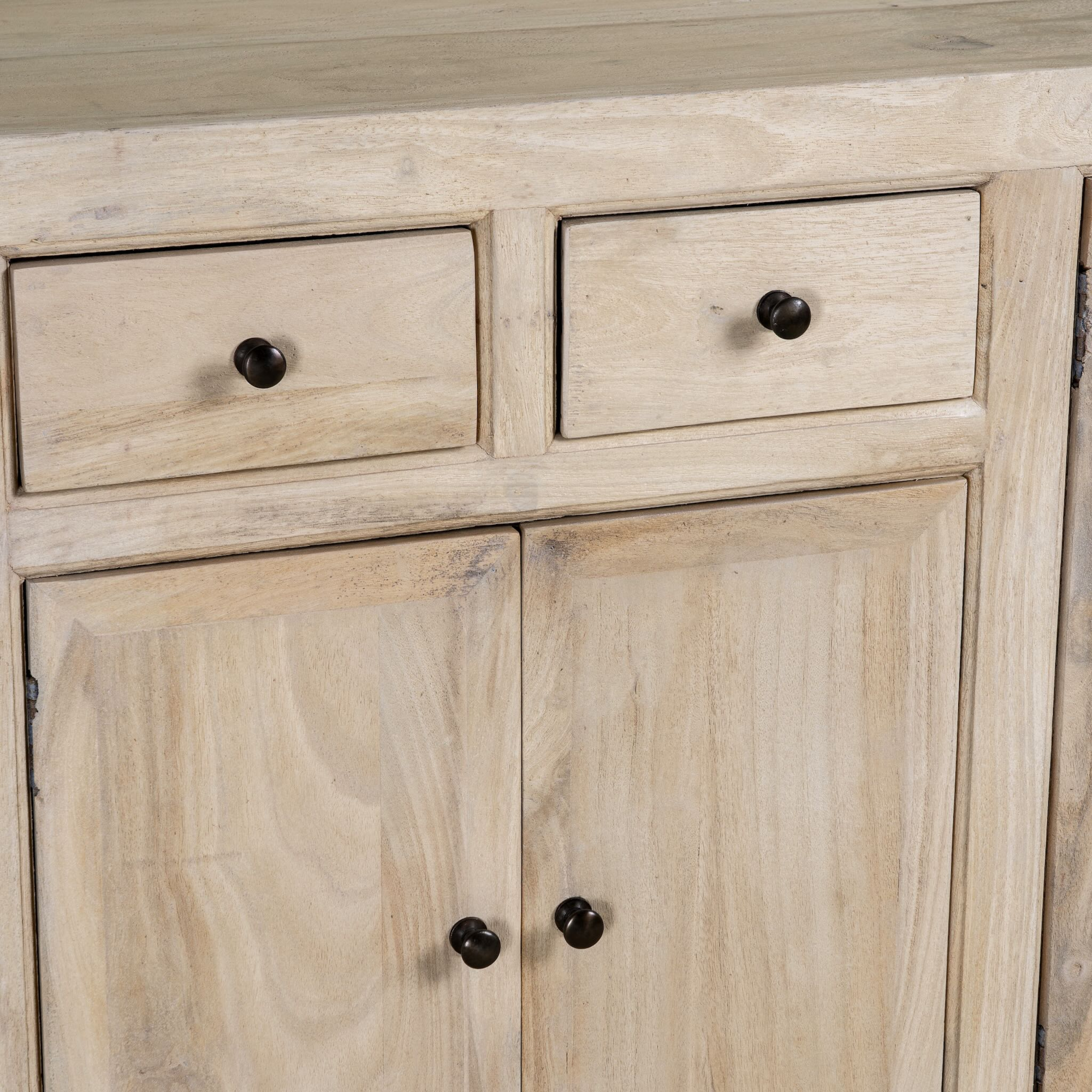 Dressoir Abhinav