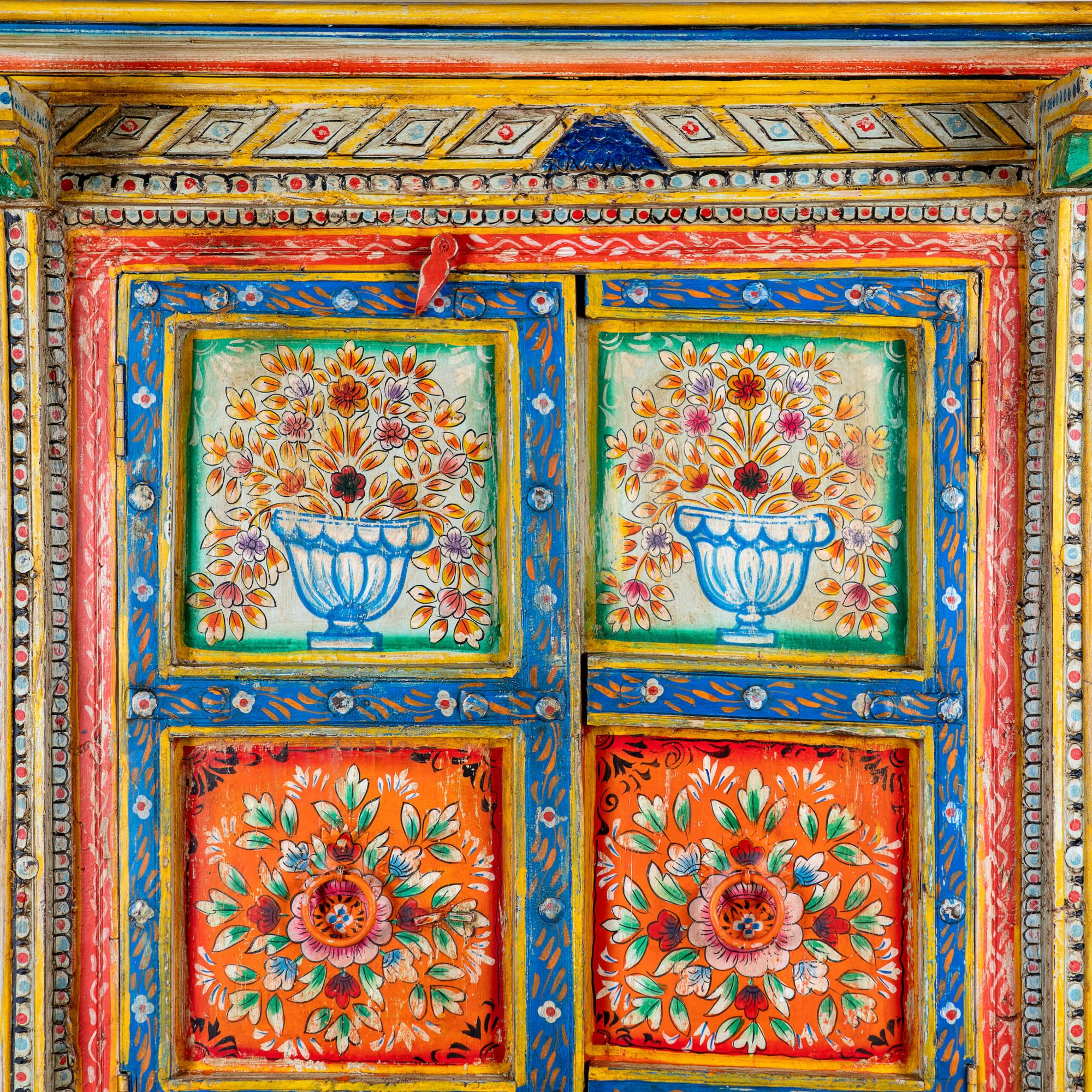 Wandkast Vaasu