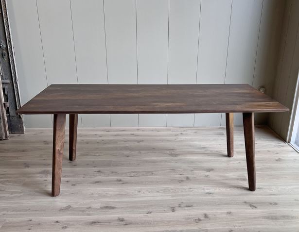 Old inn wonen eettafel mangohout walnoot