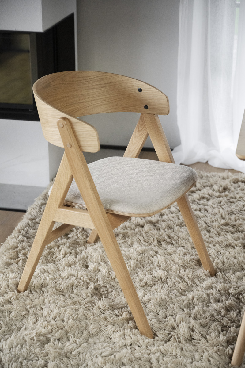 Eetkamerstoel Waterton houten beige