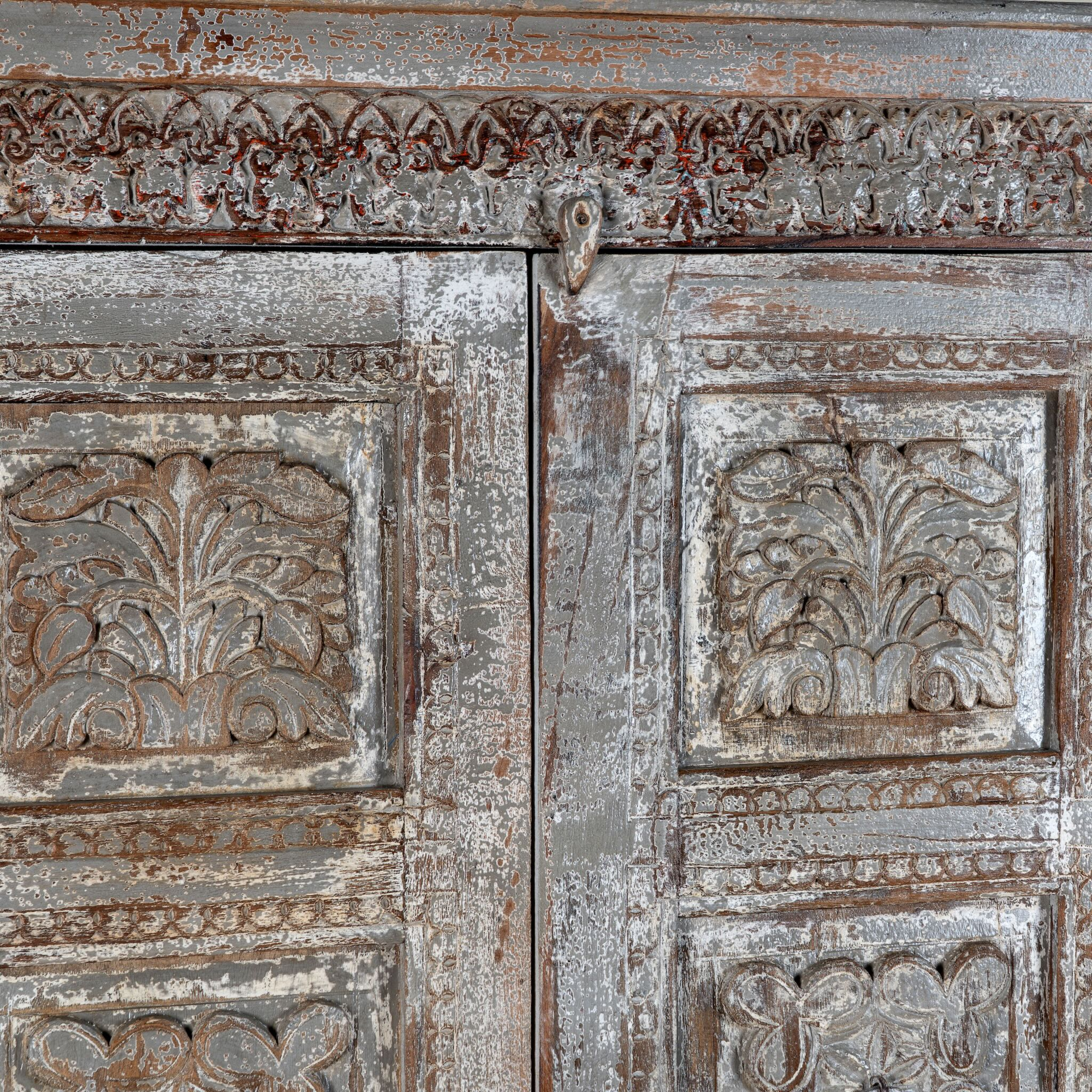Wandkast Adharva