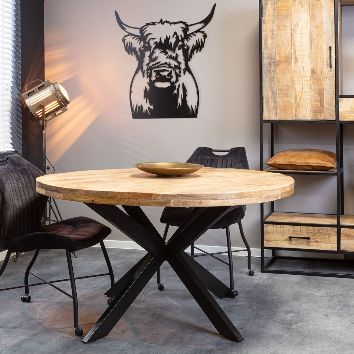 Ronde mangohouten eettafel Marcela met matrix onderstel - 4 formaten