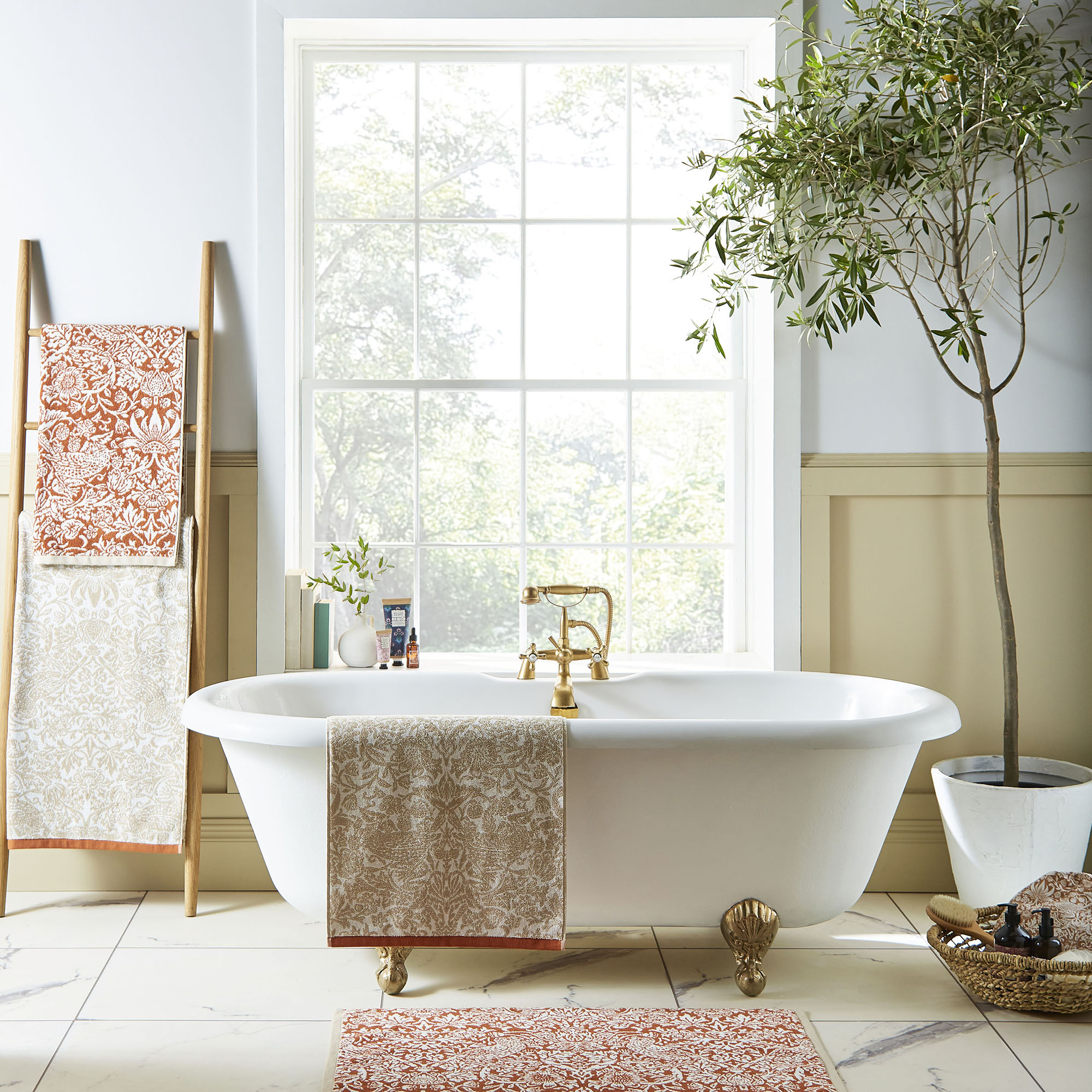 badtextiel william morris at home strawberry thief linen-rust