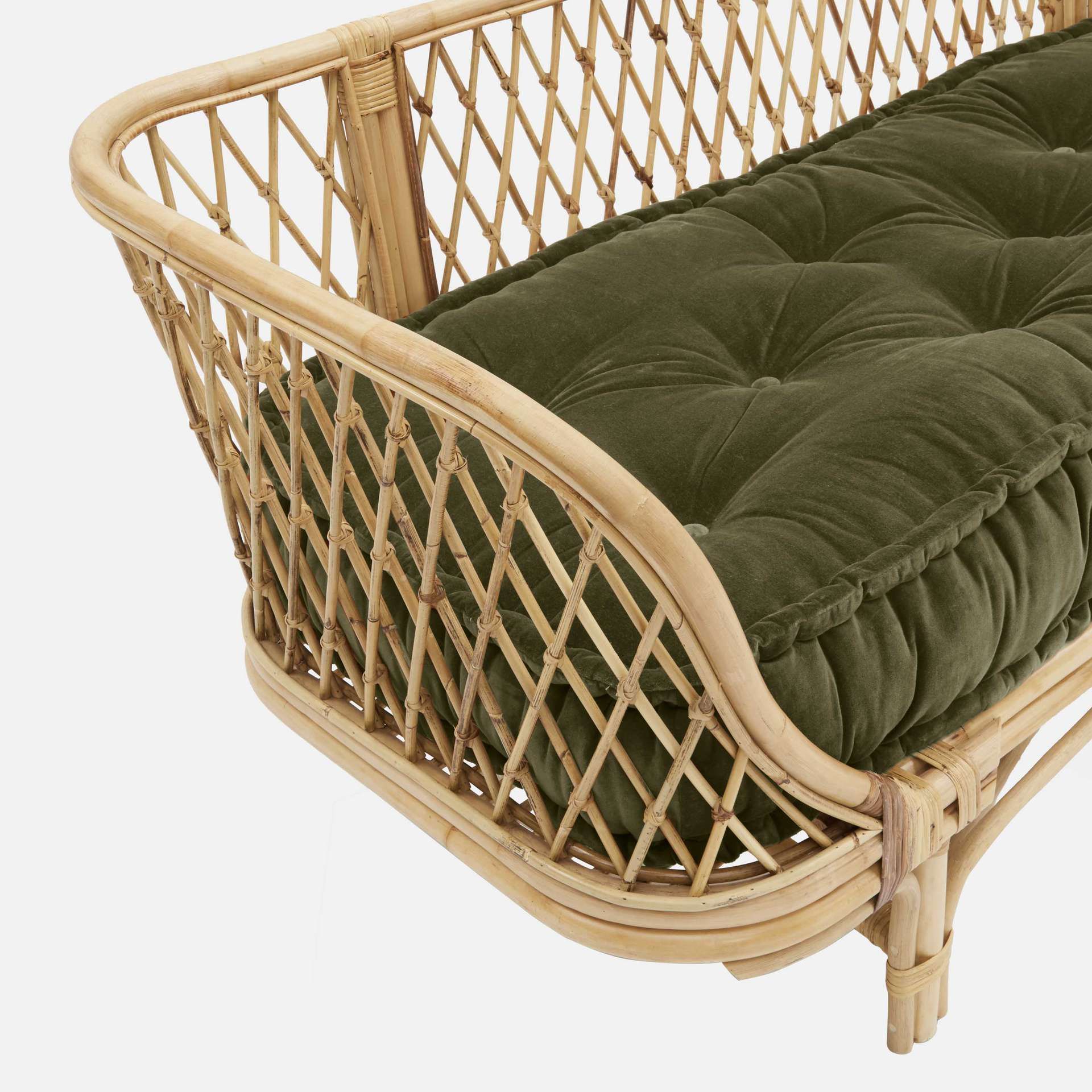 Bankje rotan met groen kussen