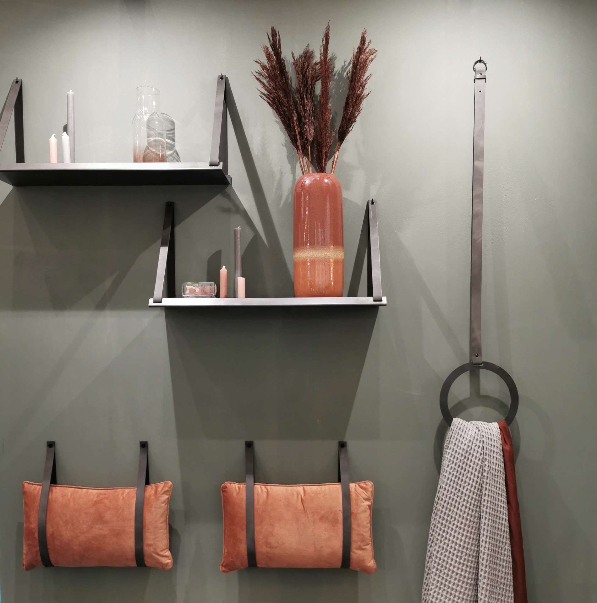 Handles and more wandplanken