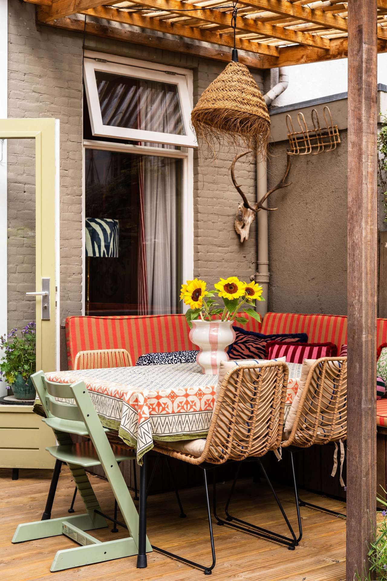 Tuintafel van Bartsboekje Maartje