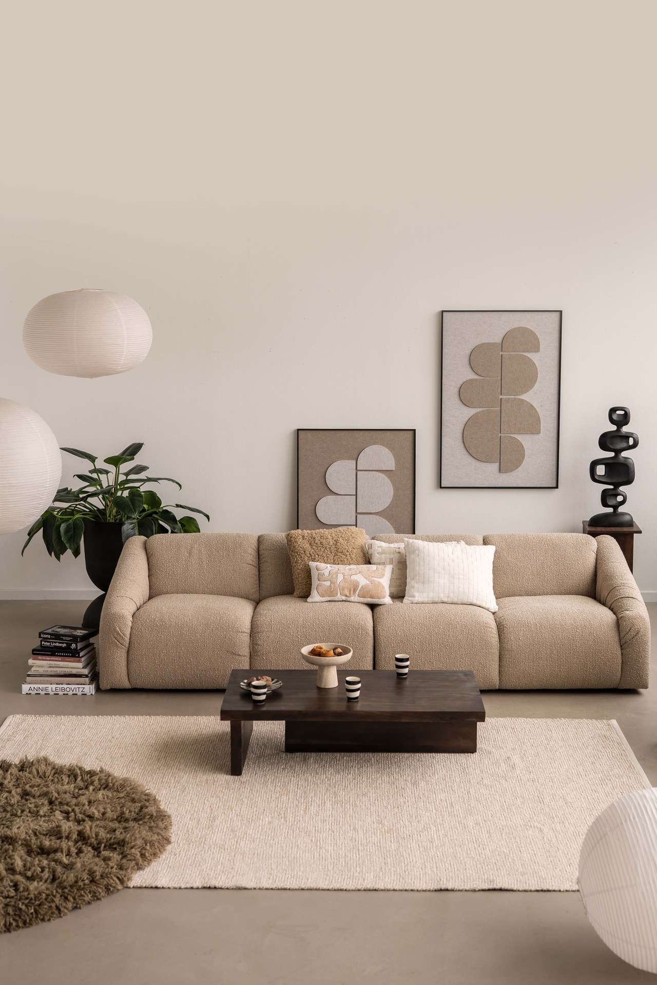Beige woonkamer