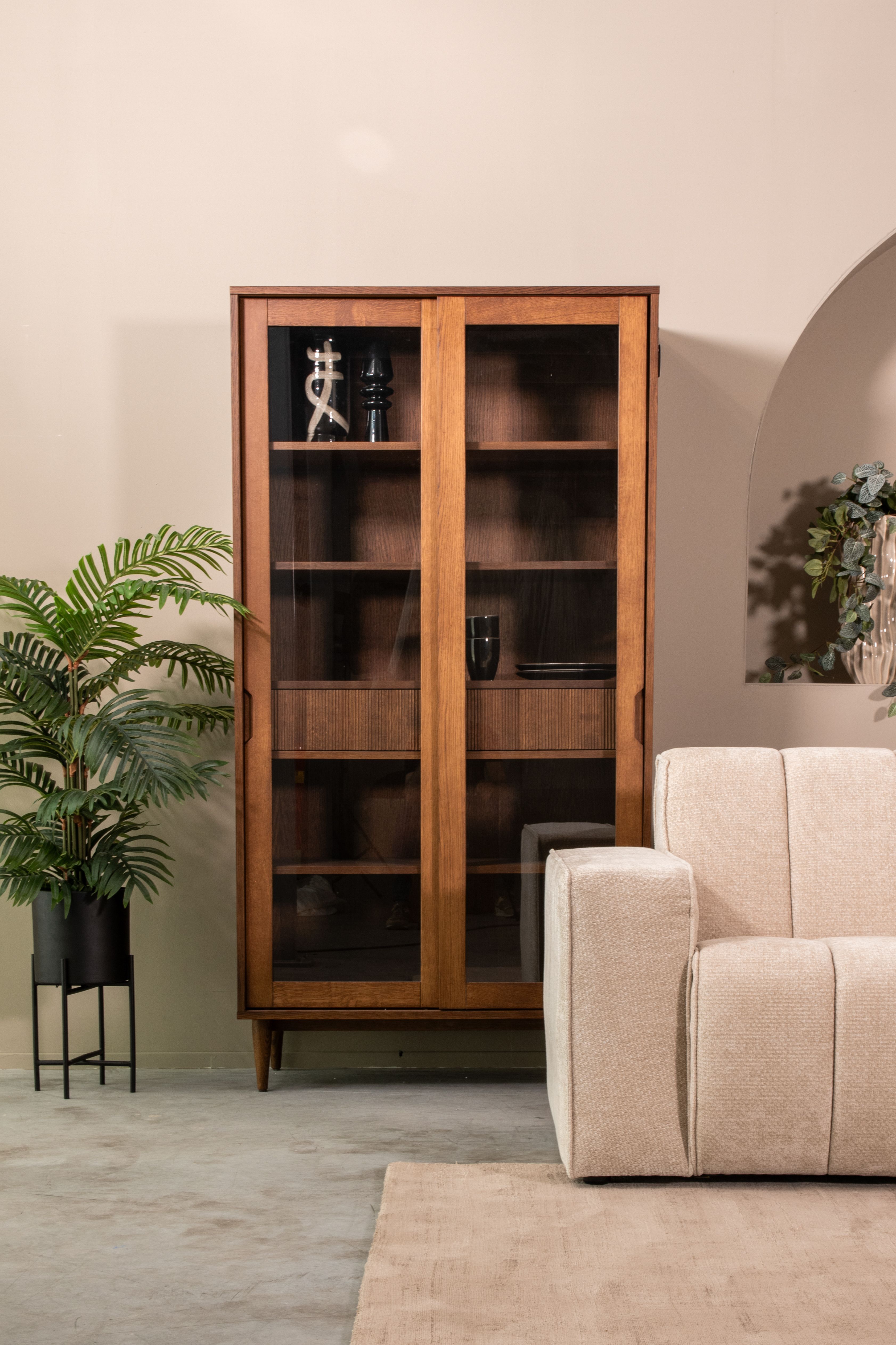LABEL51 bruine kast