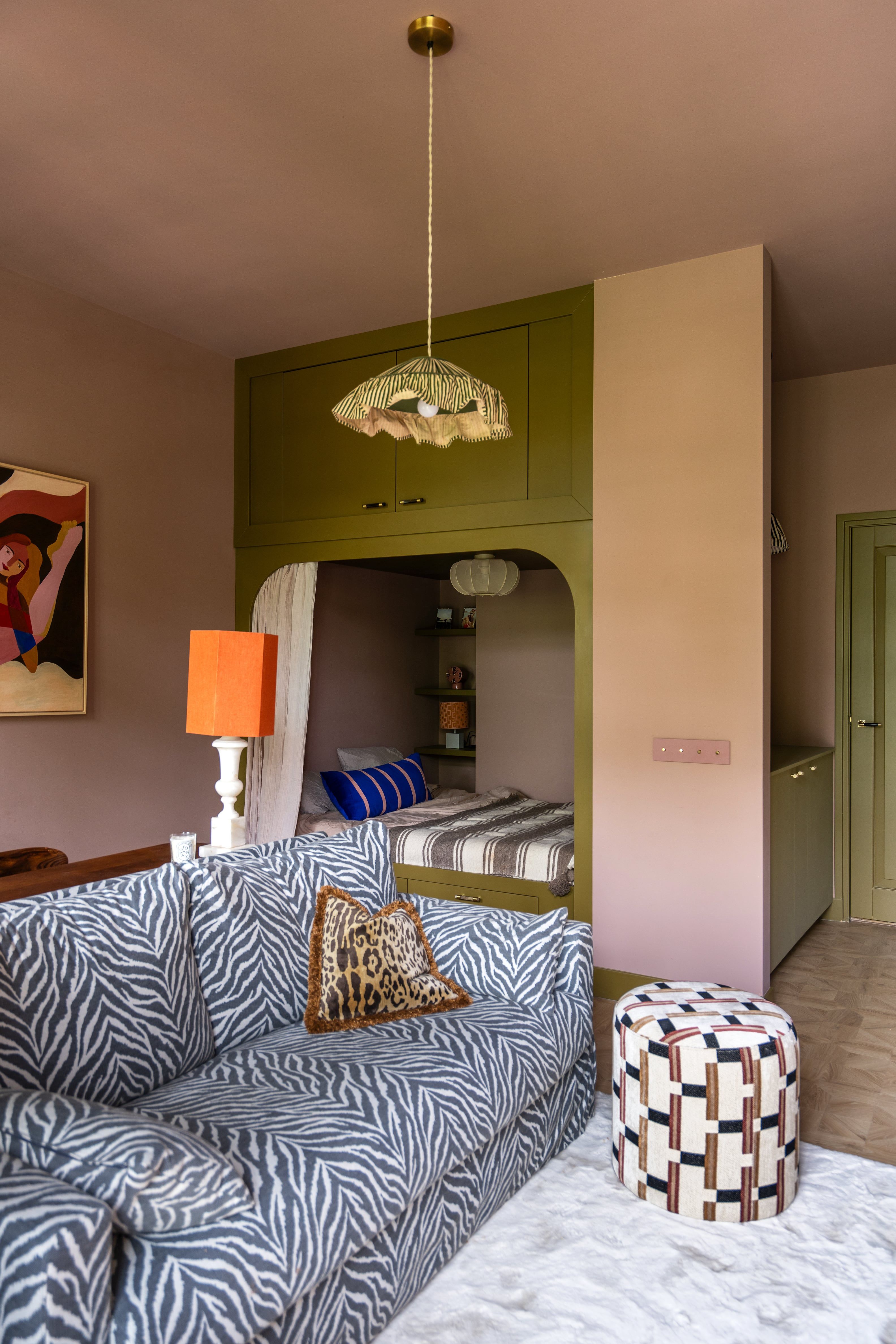 Woonkamer met bedstee