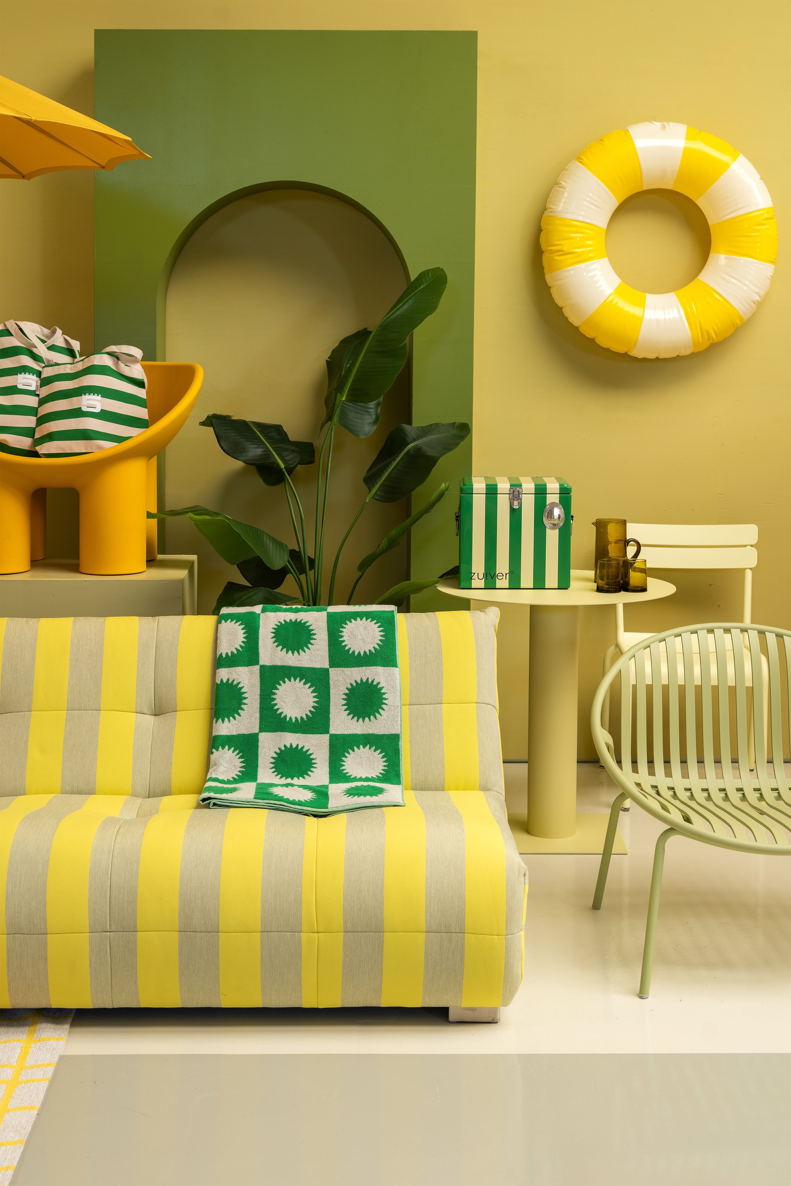 Gele en groene Tuineubels