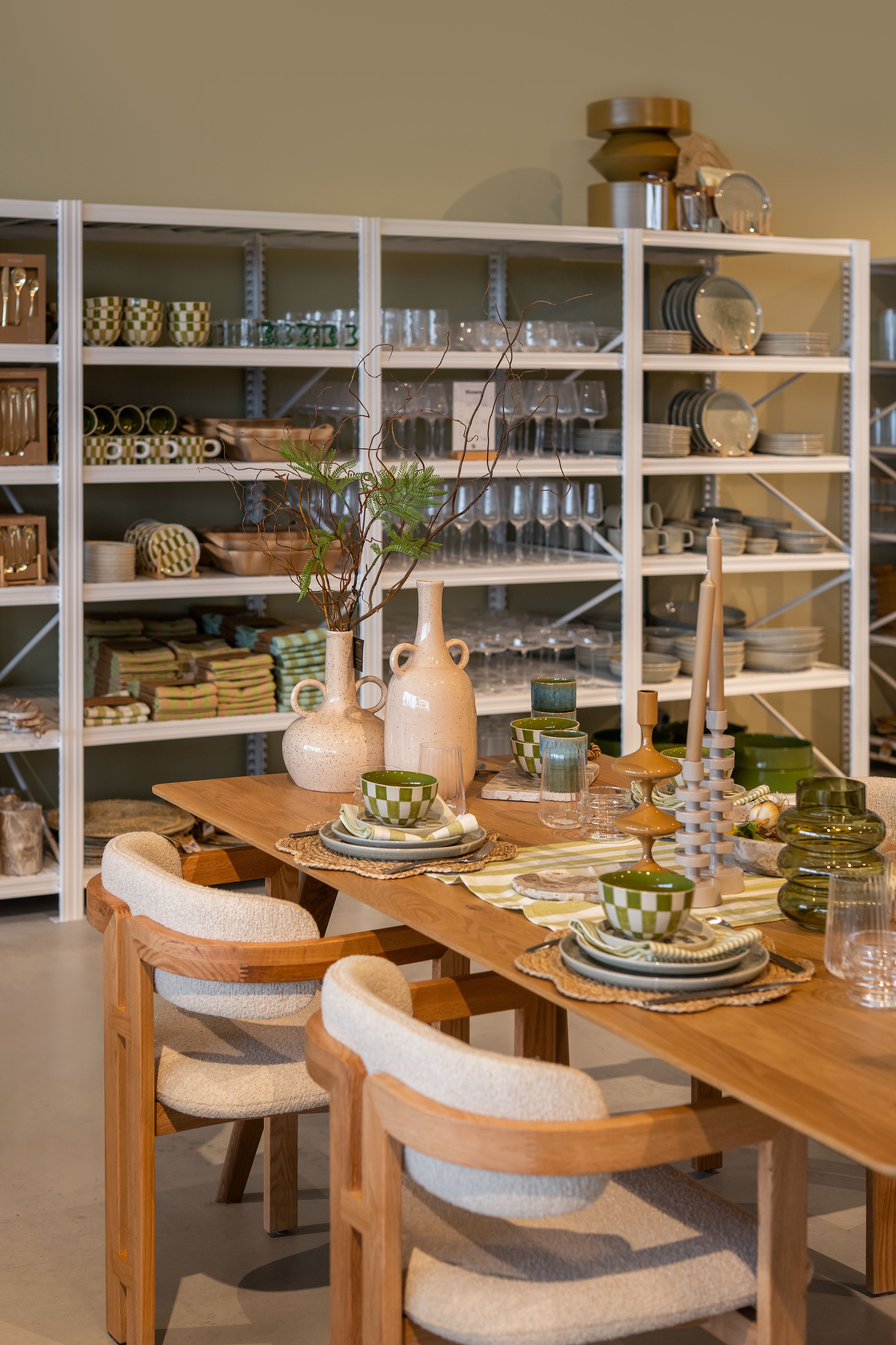 Eigen Collectie afdeling Loods 5 Duiven
