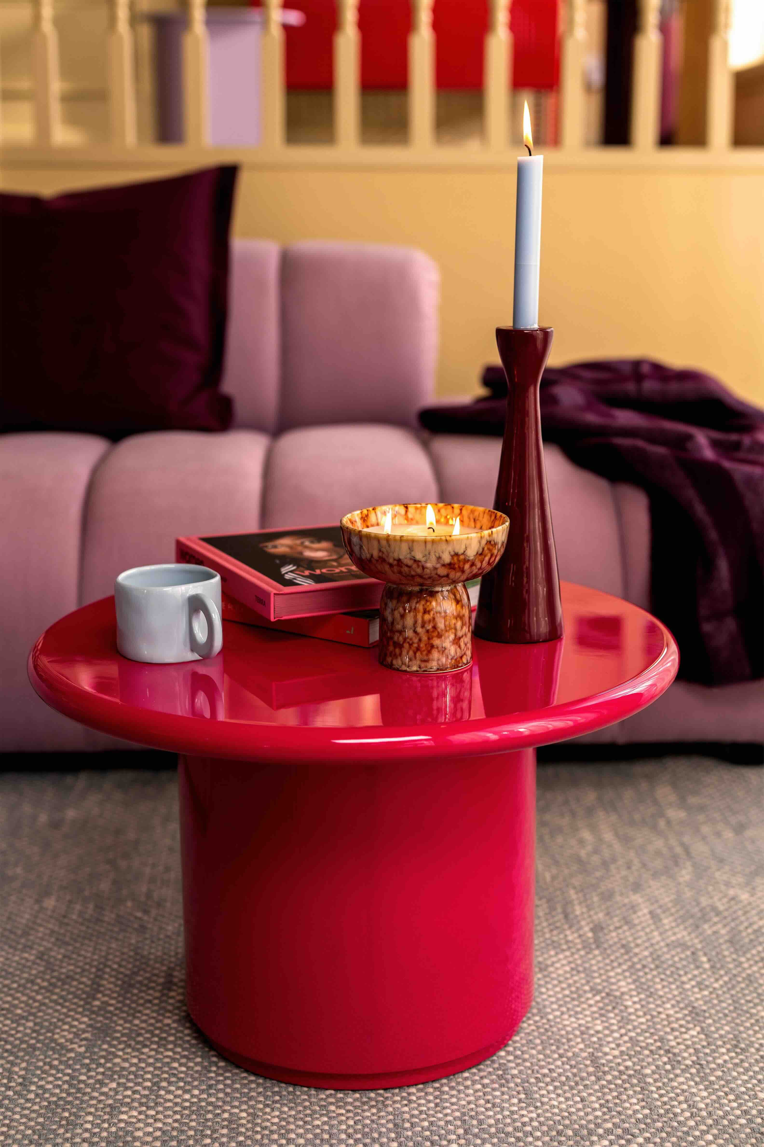 salontafel met accessoires