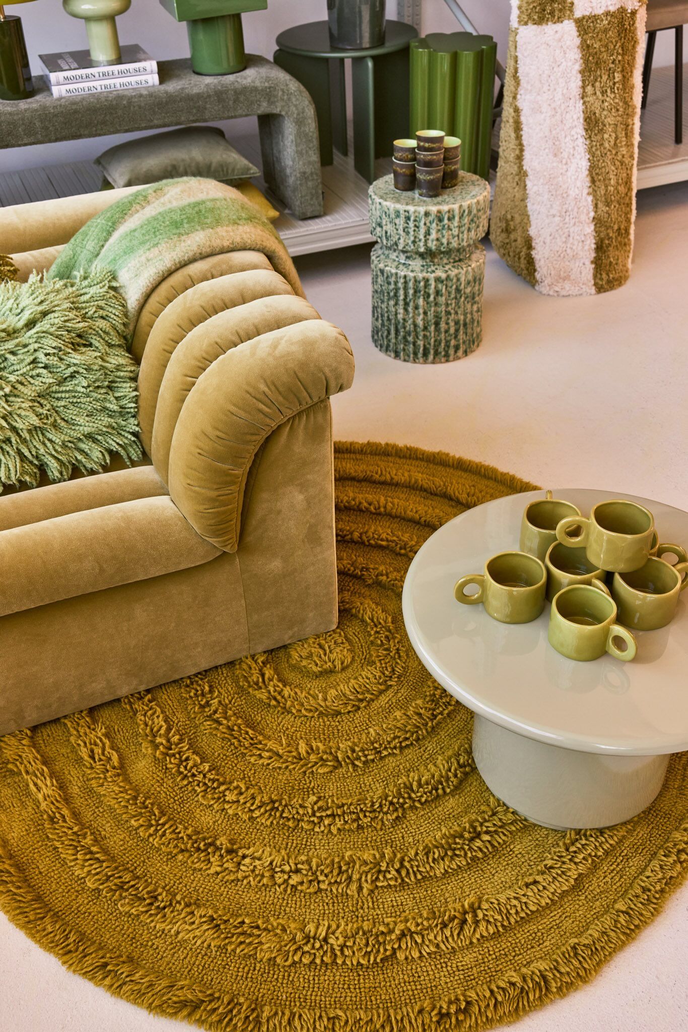 Groene meubels en accessoires