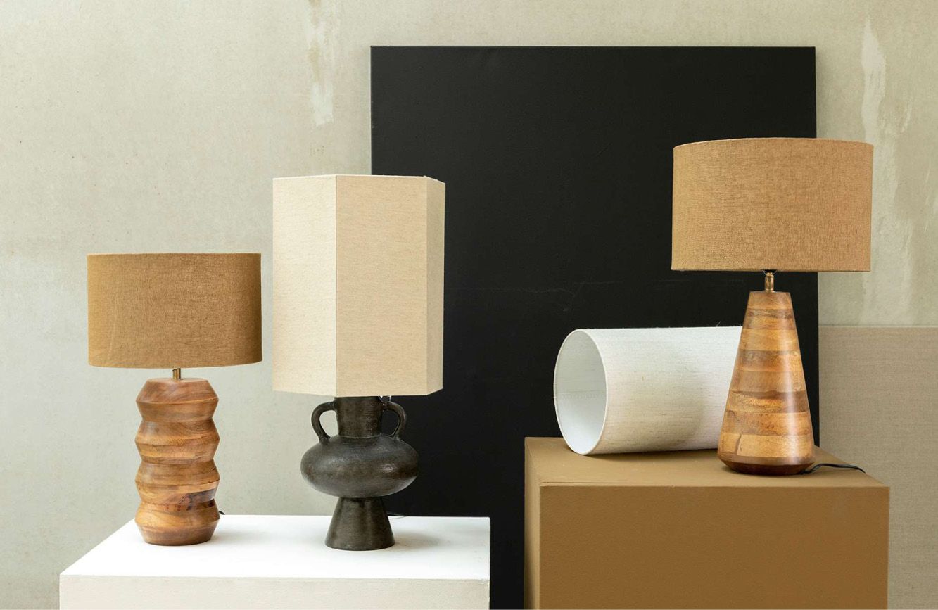 Verschillende lampen bruin, zwart en wit