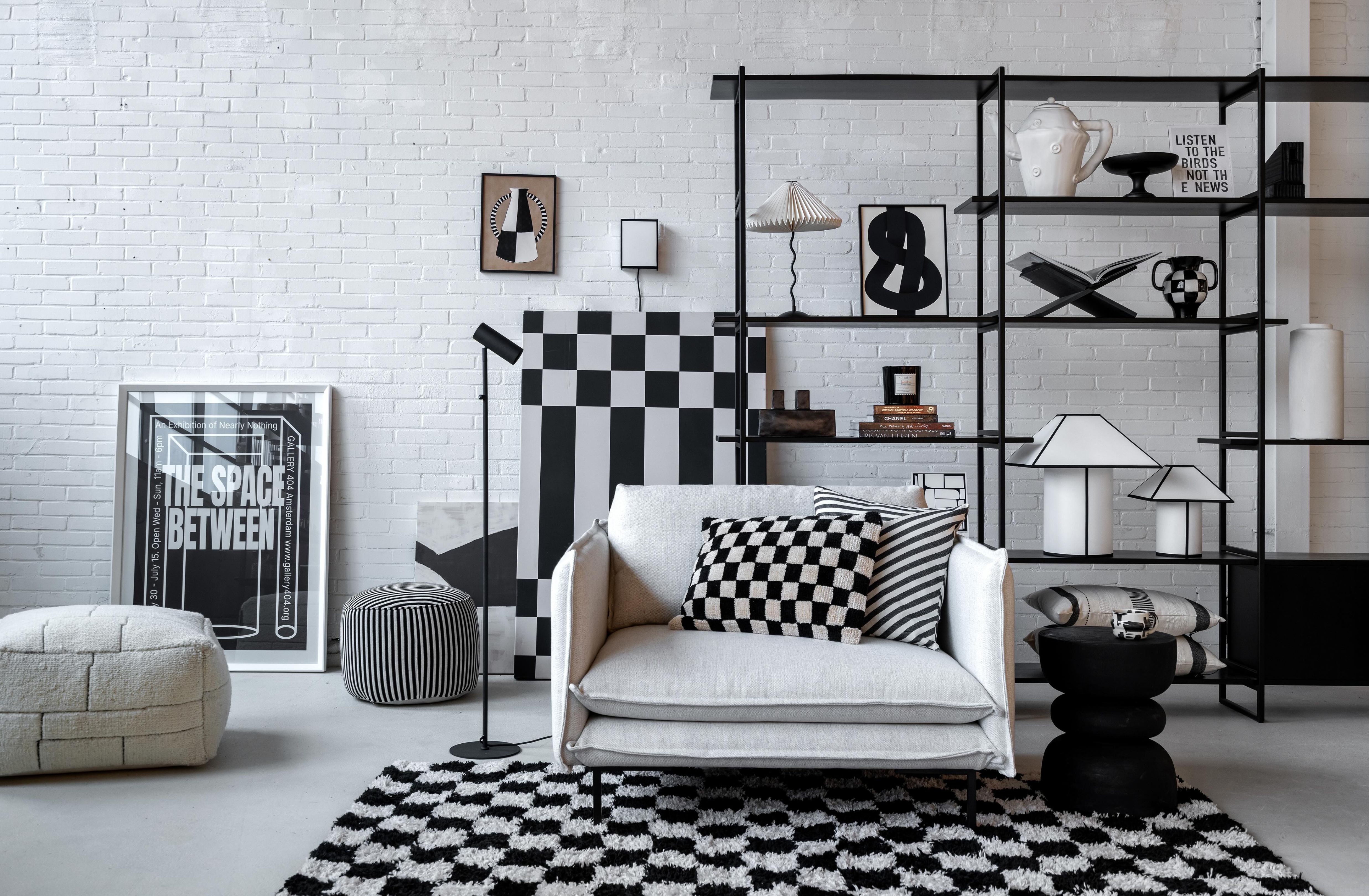 Meubel met accessoires setting volledig in zwart-wit