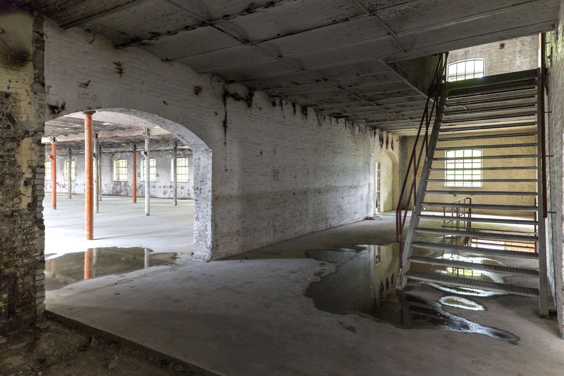Blik in het de nieuwe Loods 5 Maastricht tijdens de bouw