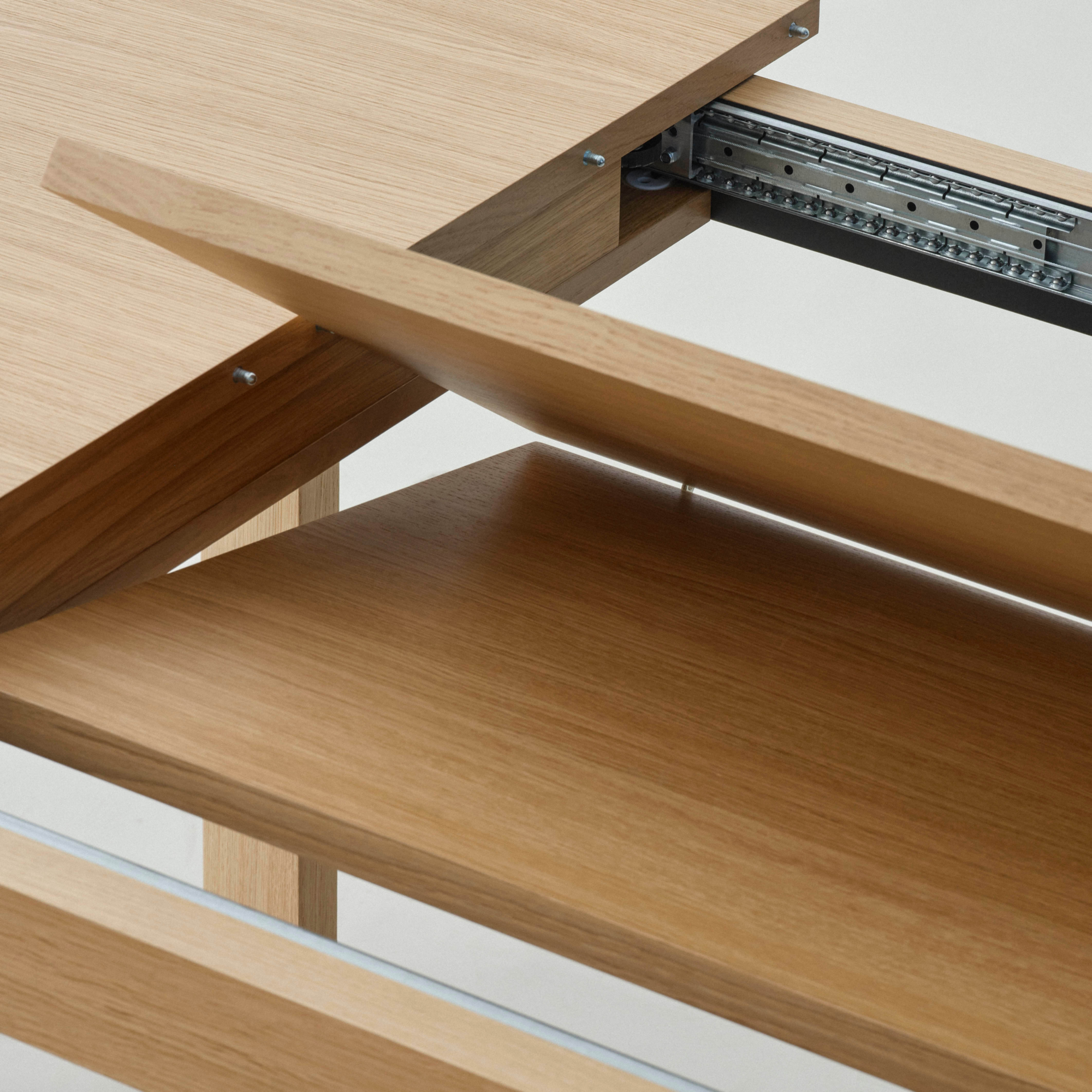 HAY Eettafel Chisel 630 extendable butterfly eiken