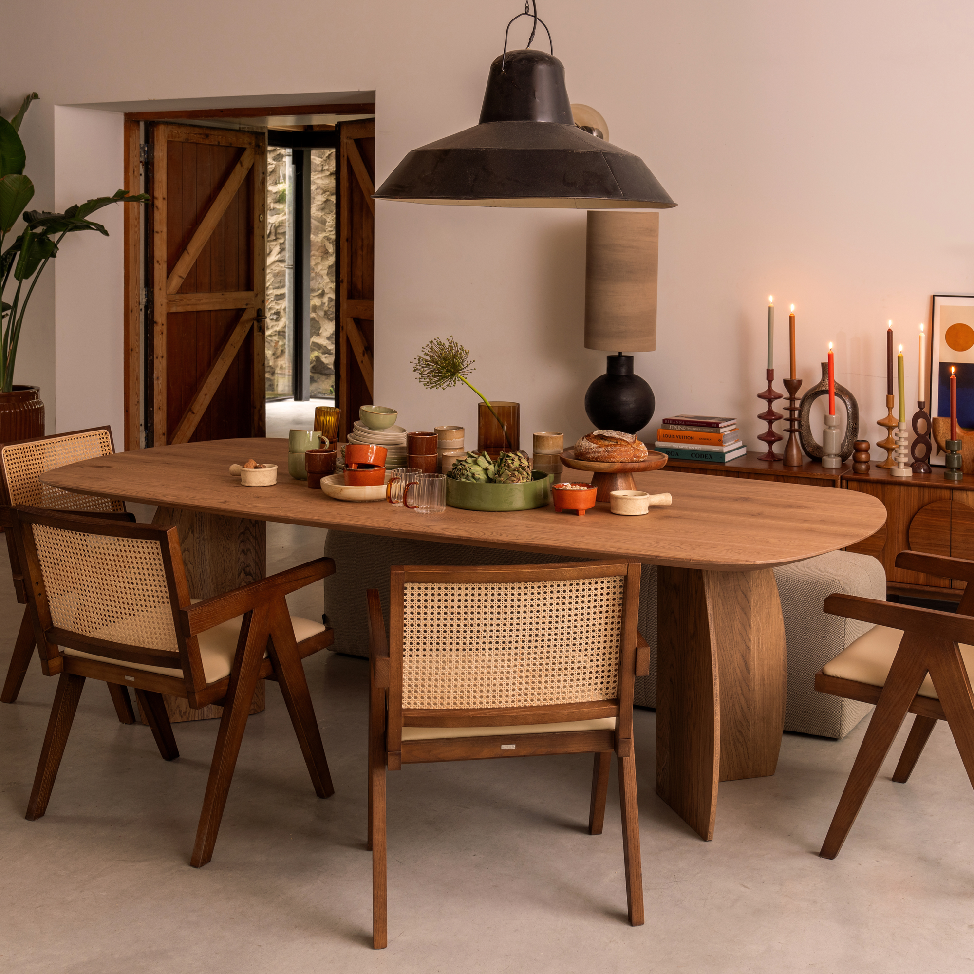 Loods 5 eettafel Divio tabacco light