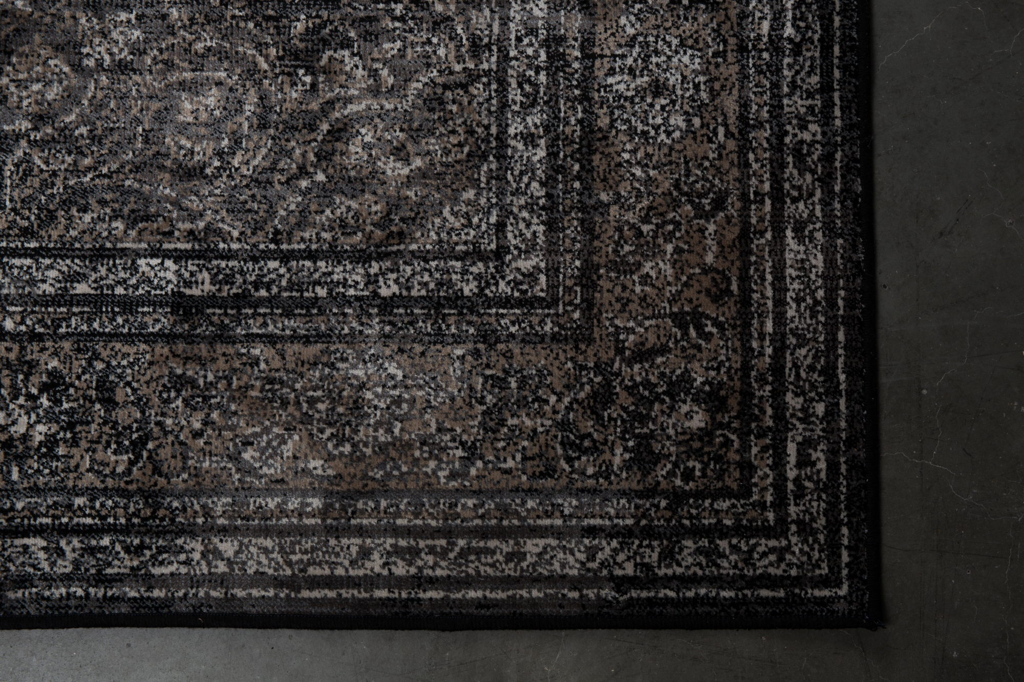 Dutchbone Carpet Rugged