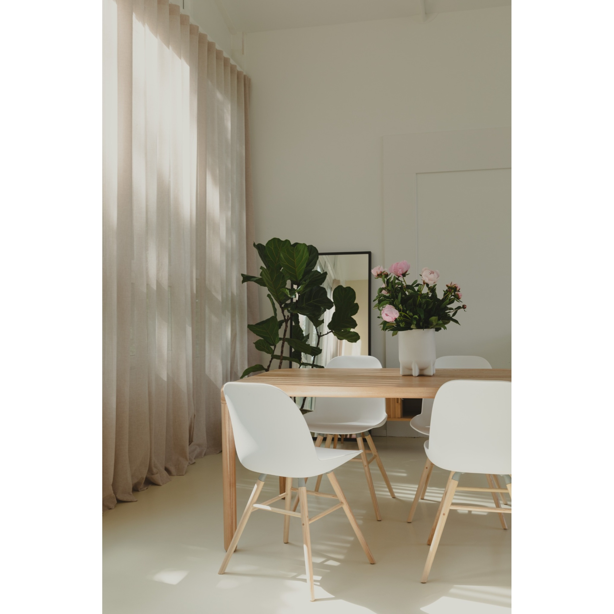 Zuiver Storm eettafel Naturel
