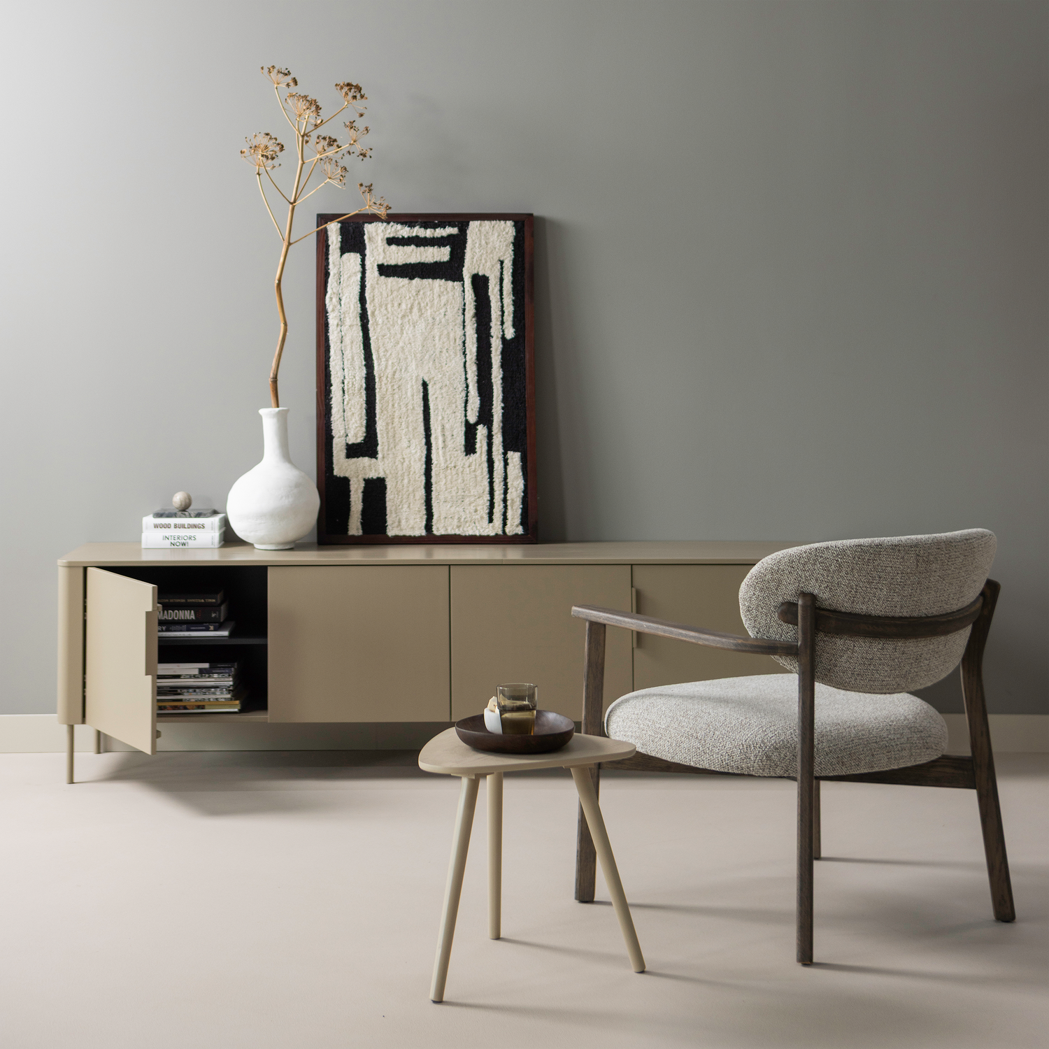 Udar fauteuil naturel met houten frame naturel