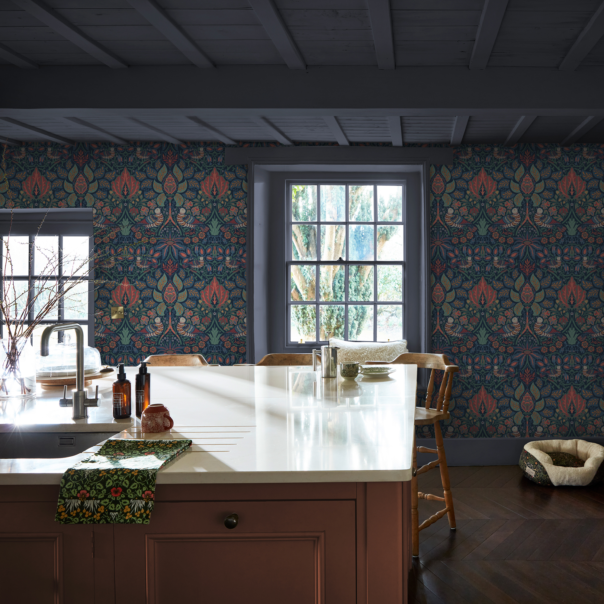 Behang William Morris at Home Dove Rose