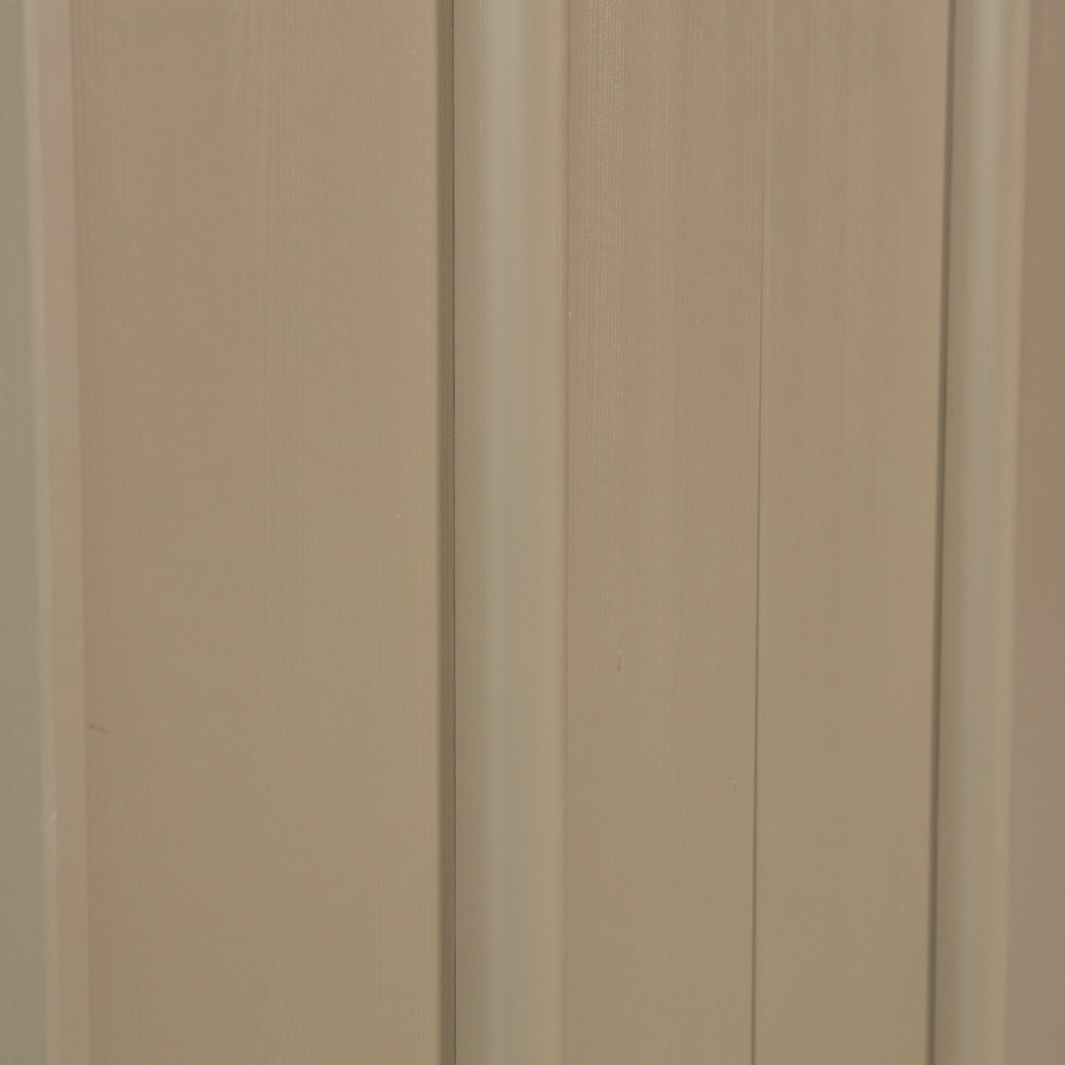 Basu dressoir grenen mud [fsc]