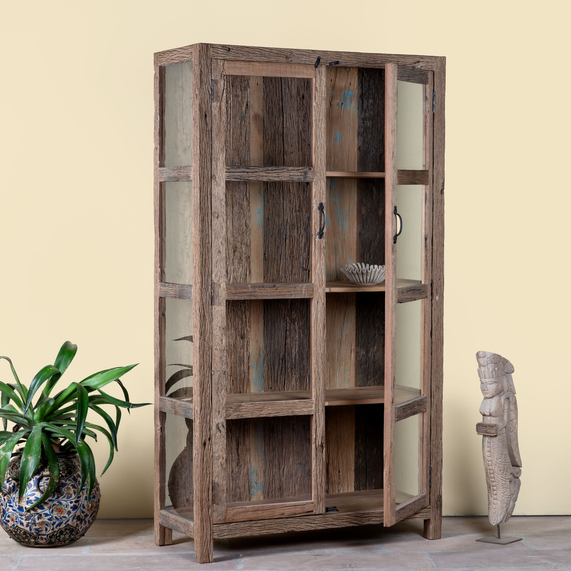 Aarush - Vitrinekast van Gerecycled Hout met Glas