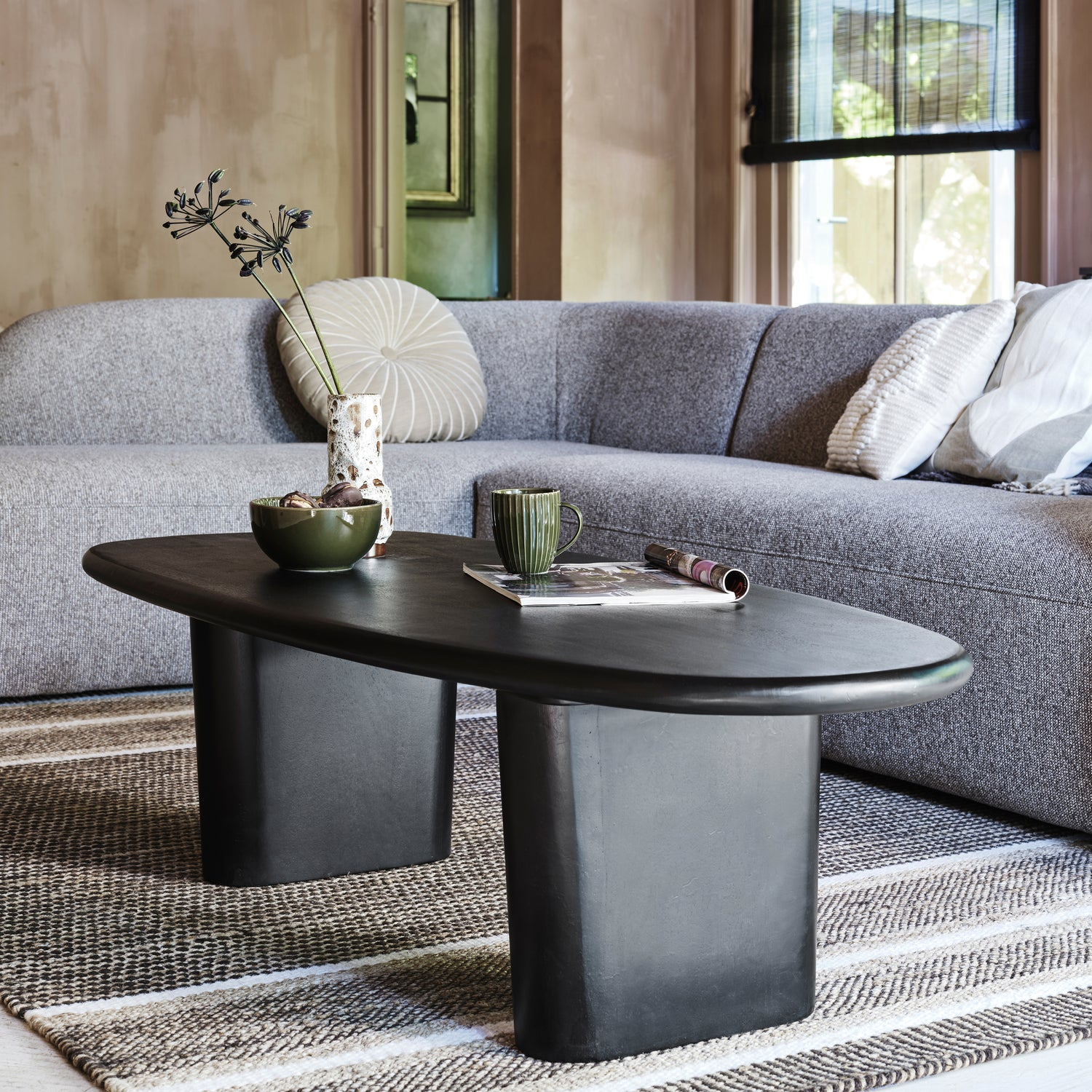 Sloping hoekbank links off white melange