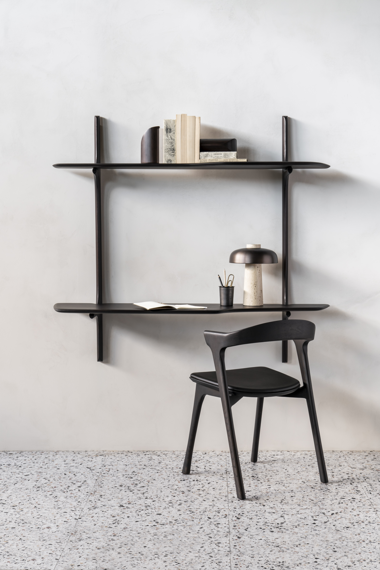 PI wandbureau - eiken gelakt - 140