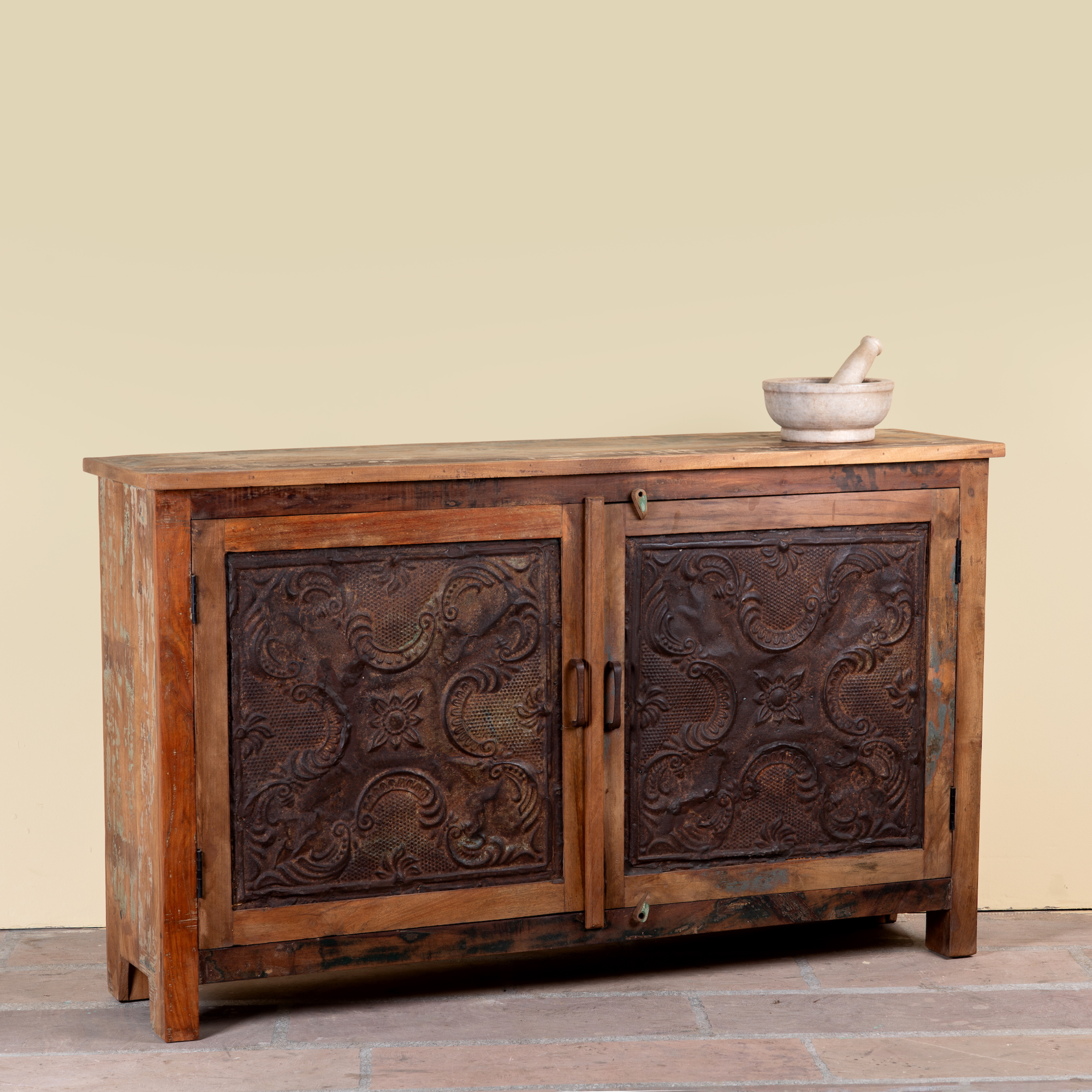 Sitara - Sideboard van Gerecycled Hout