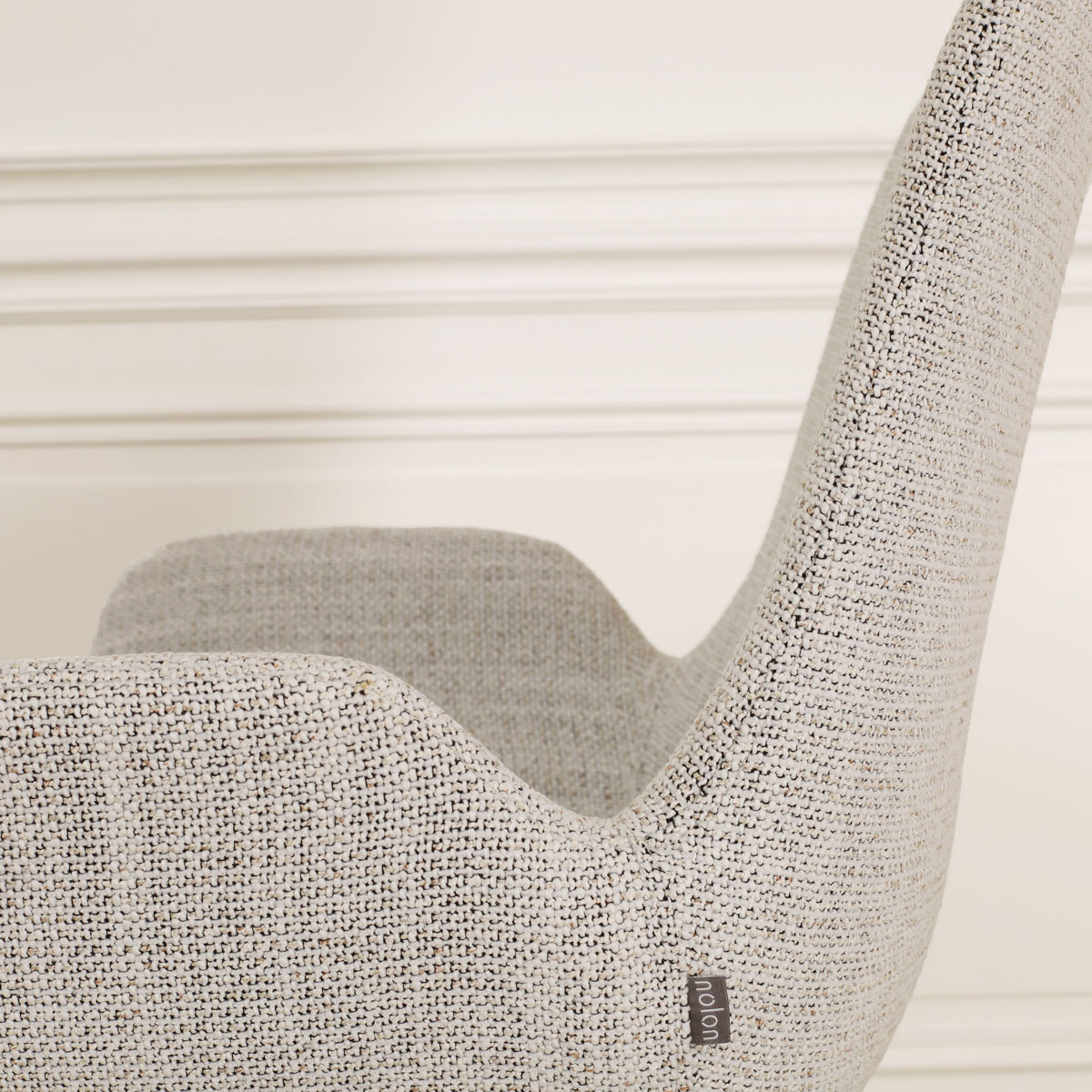 Niva-Eef draaibare tulp barkruk - beige