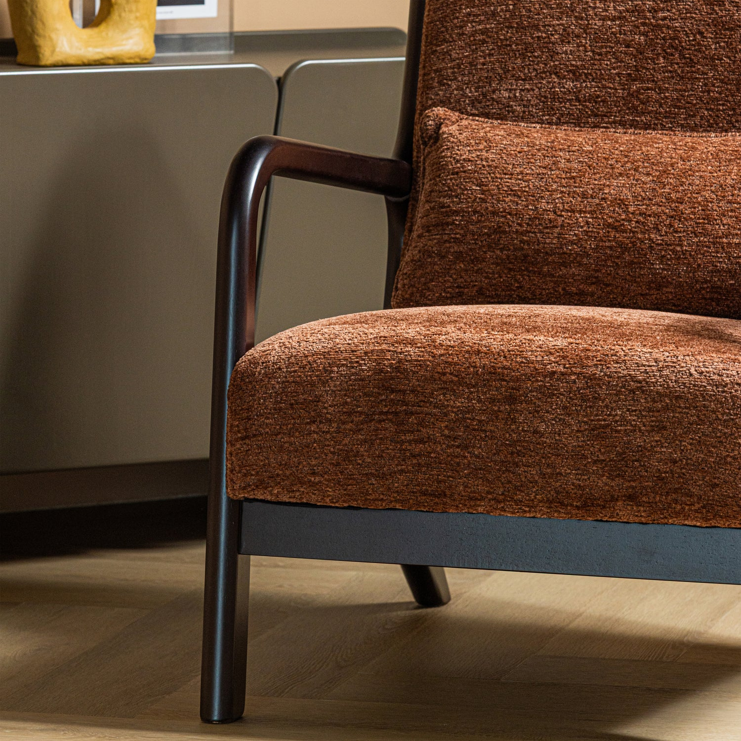 Mark fauteuil chenille bruin