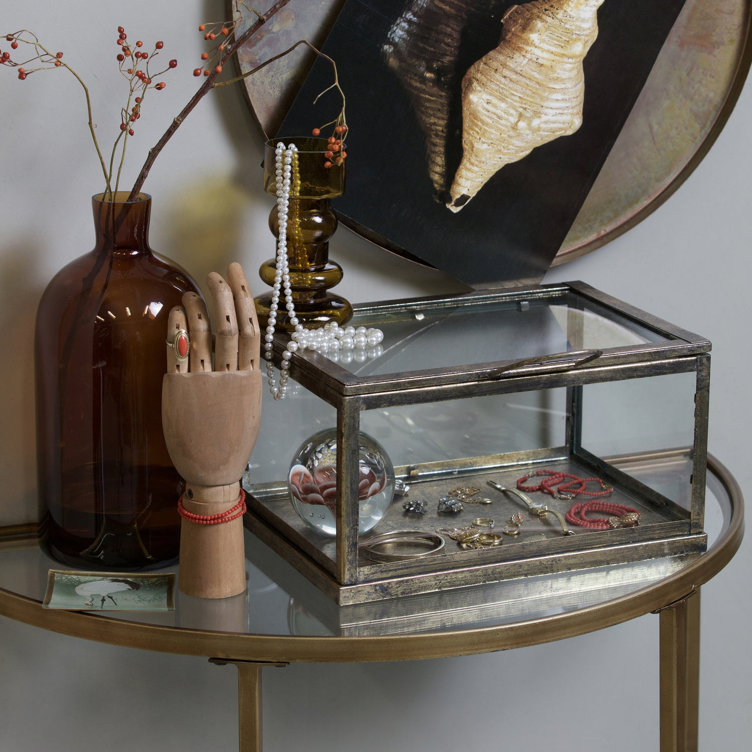 Goddess sidetable antique brass