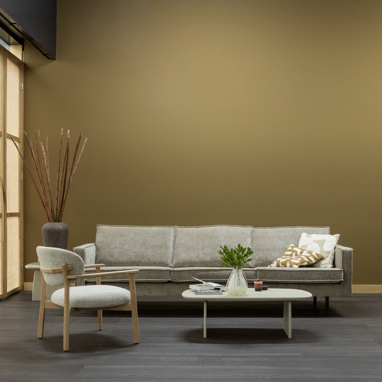 Udar fauteuil naturel met houten frame naturel