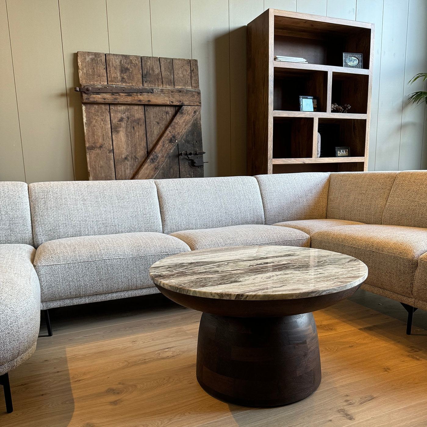 Salontafel koper en marmer rond