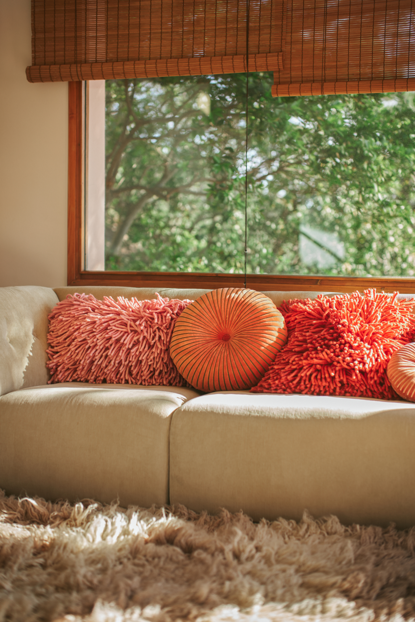 Rugged cushion pink