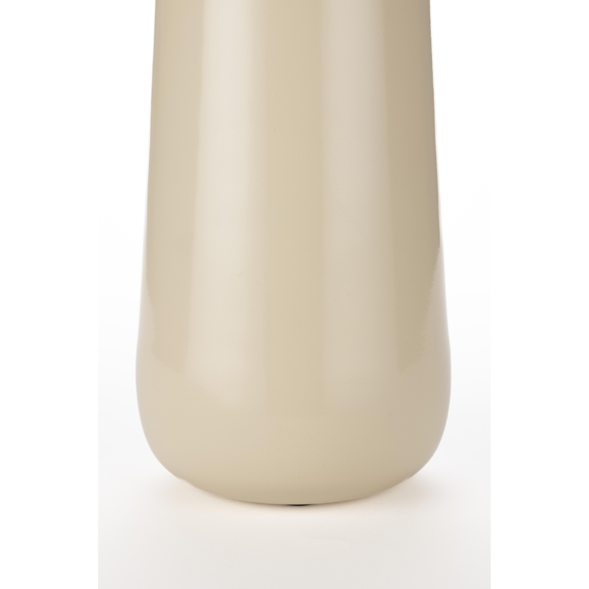 DOT VASES