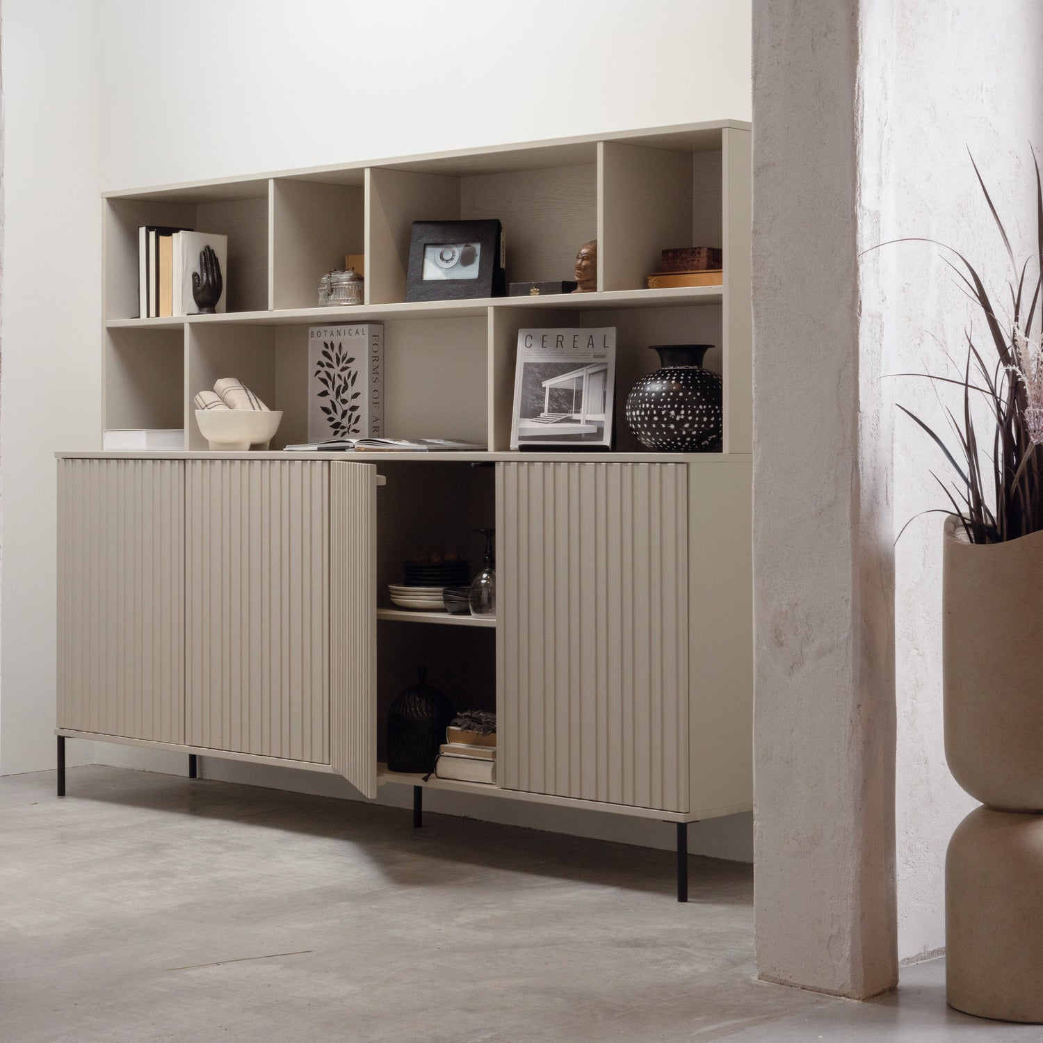 New gravure dressoir 200 cm grenen dust [fsc]