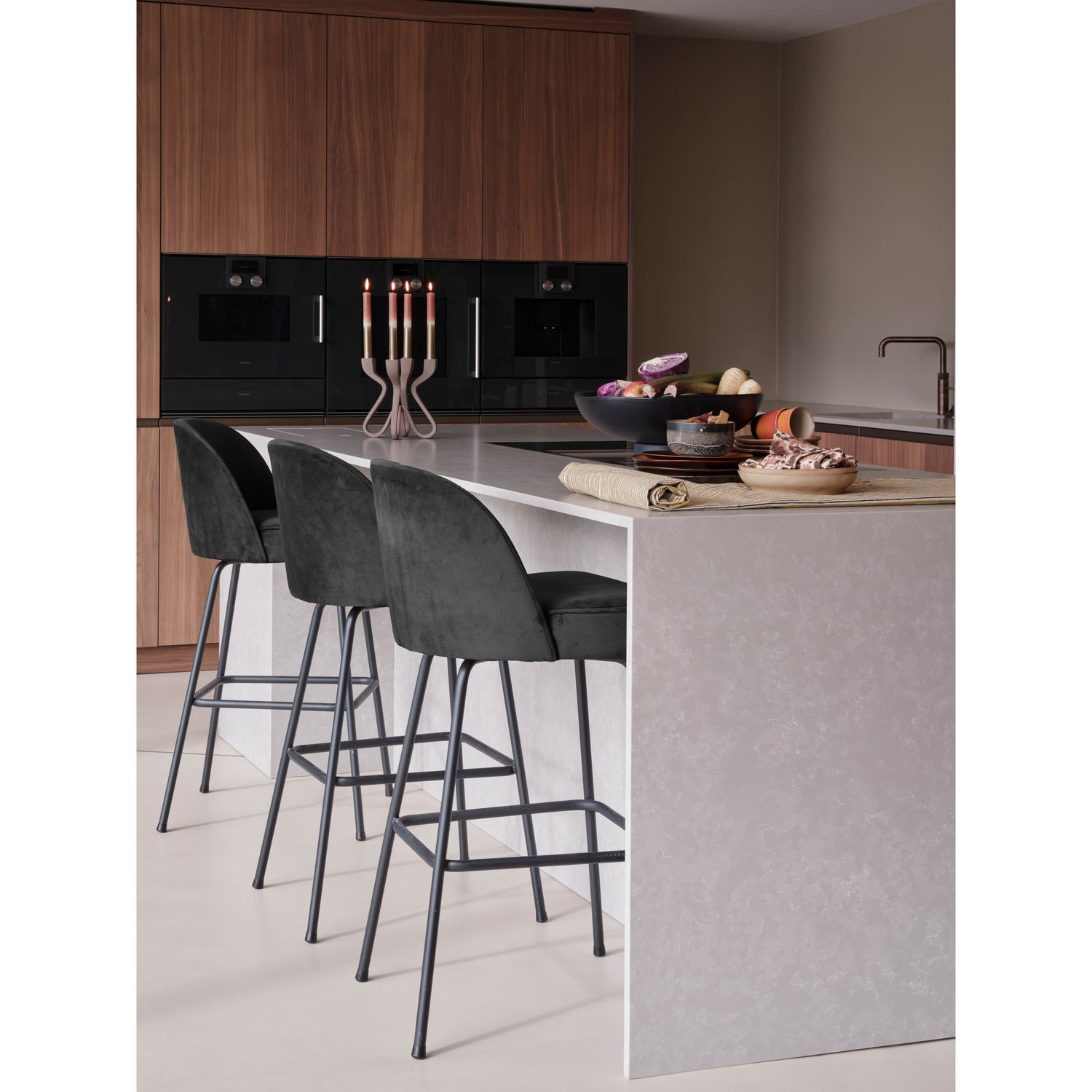 Vogue barstoel 80 cm boucle beige