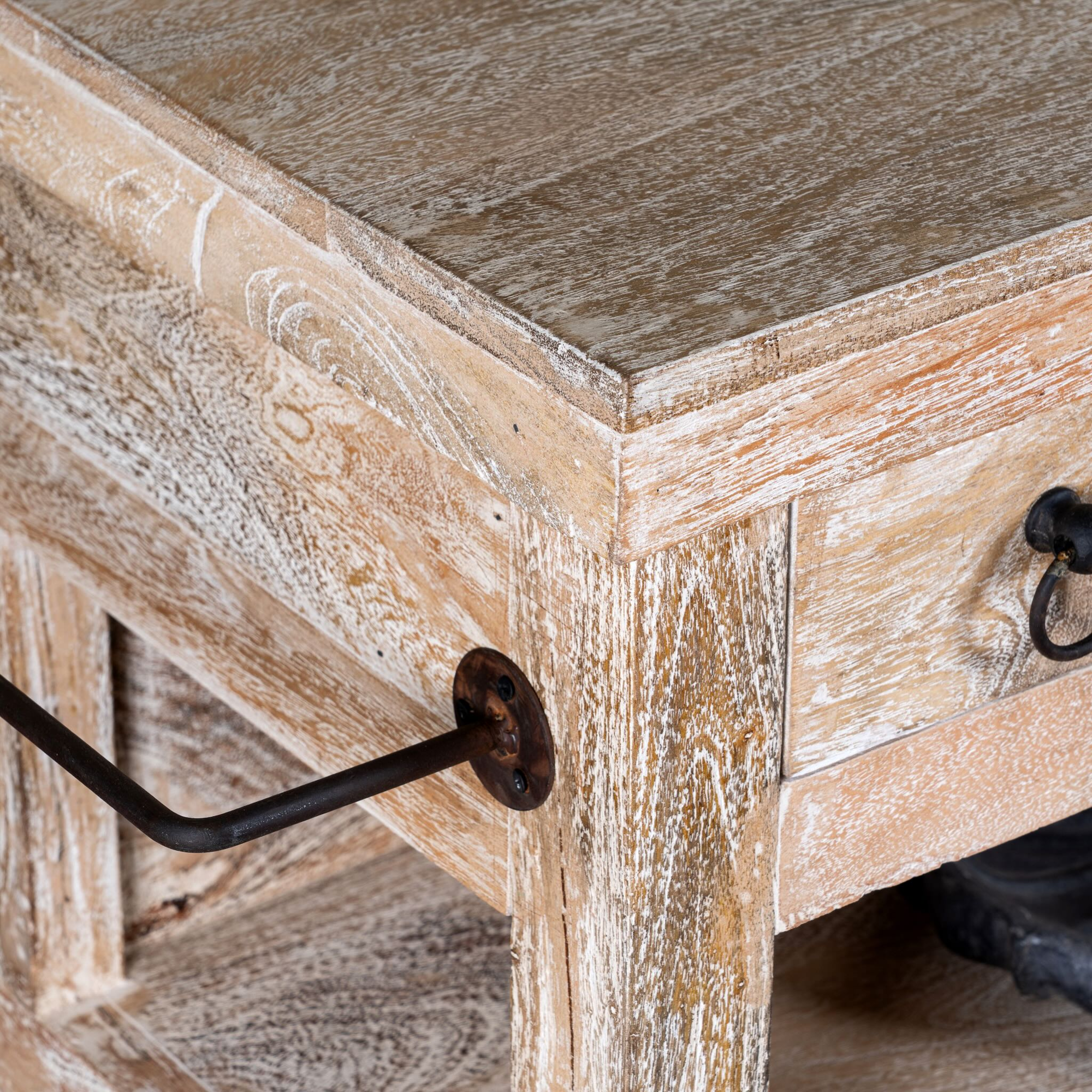 Shray Sidetable