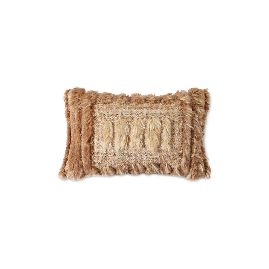 Natural furry cushion (40x25cm)