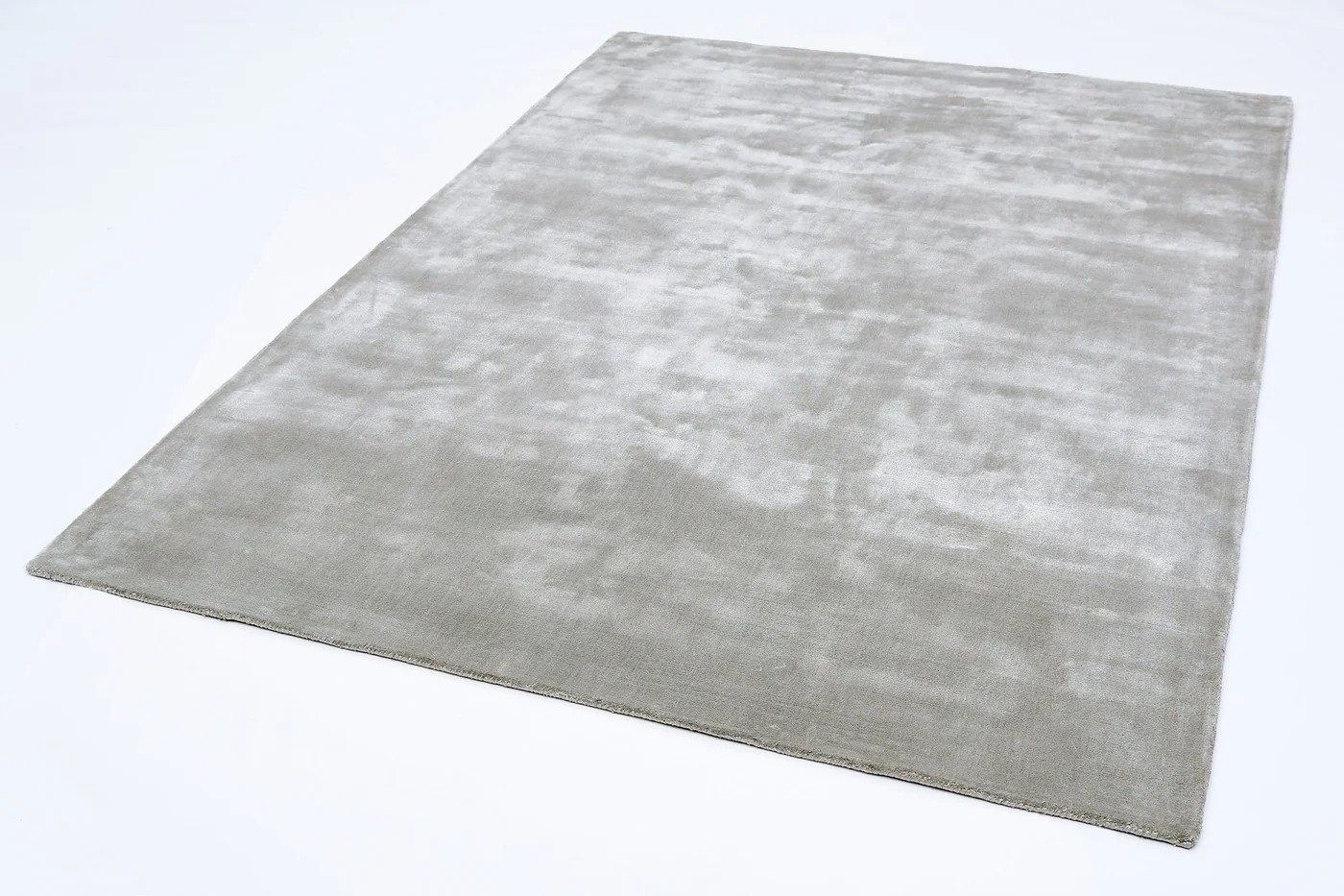 Carnaby Chrome Silver 200x300