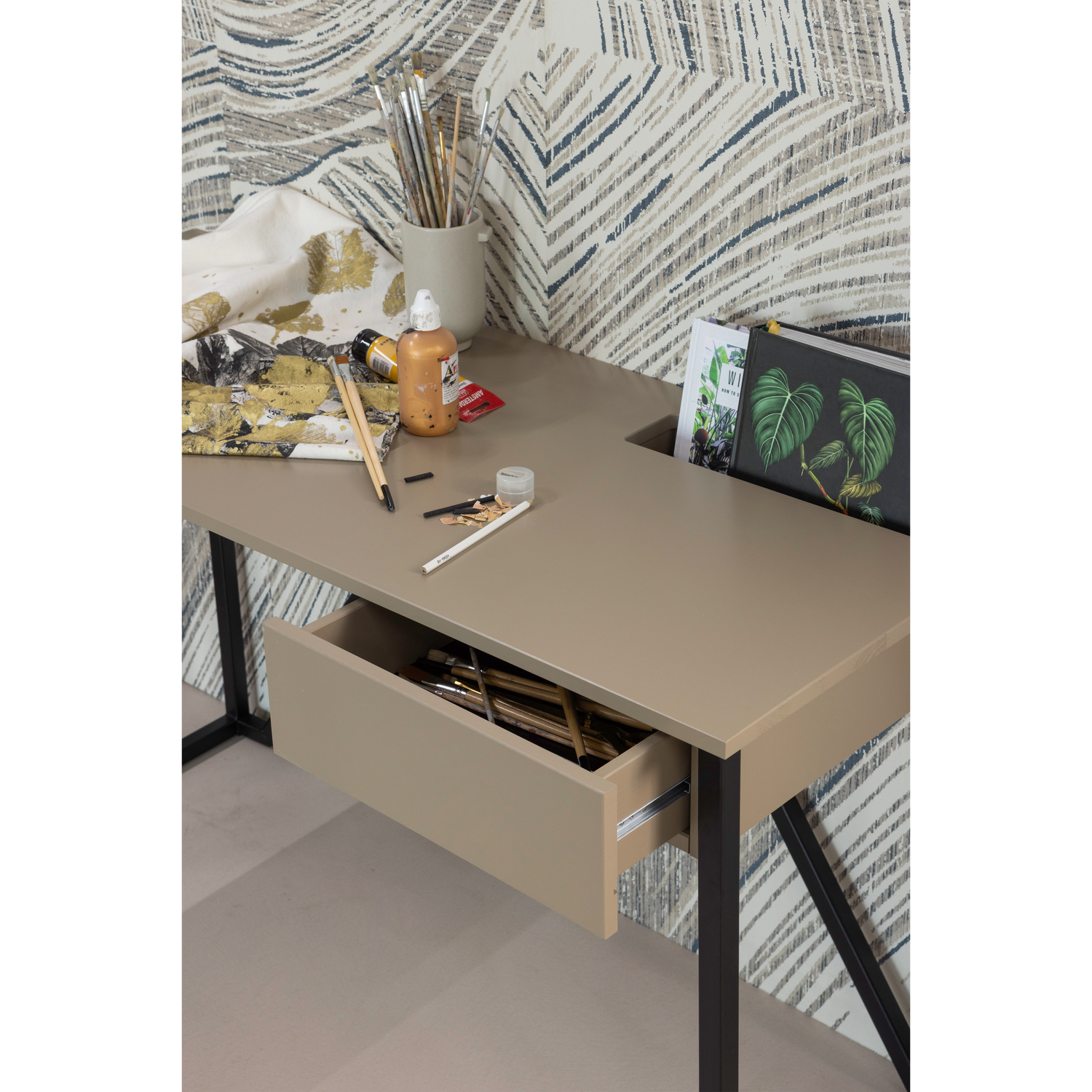 New julius bureau grenen dust [fsc]