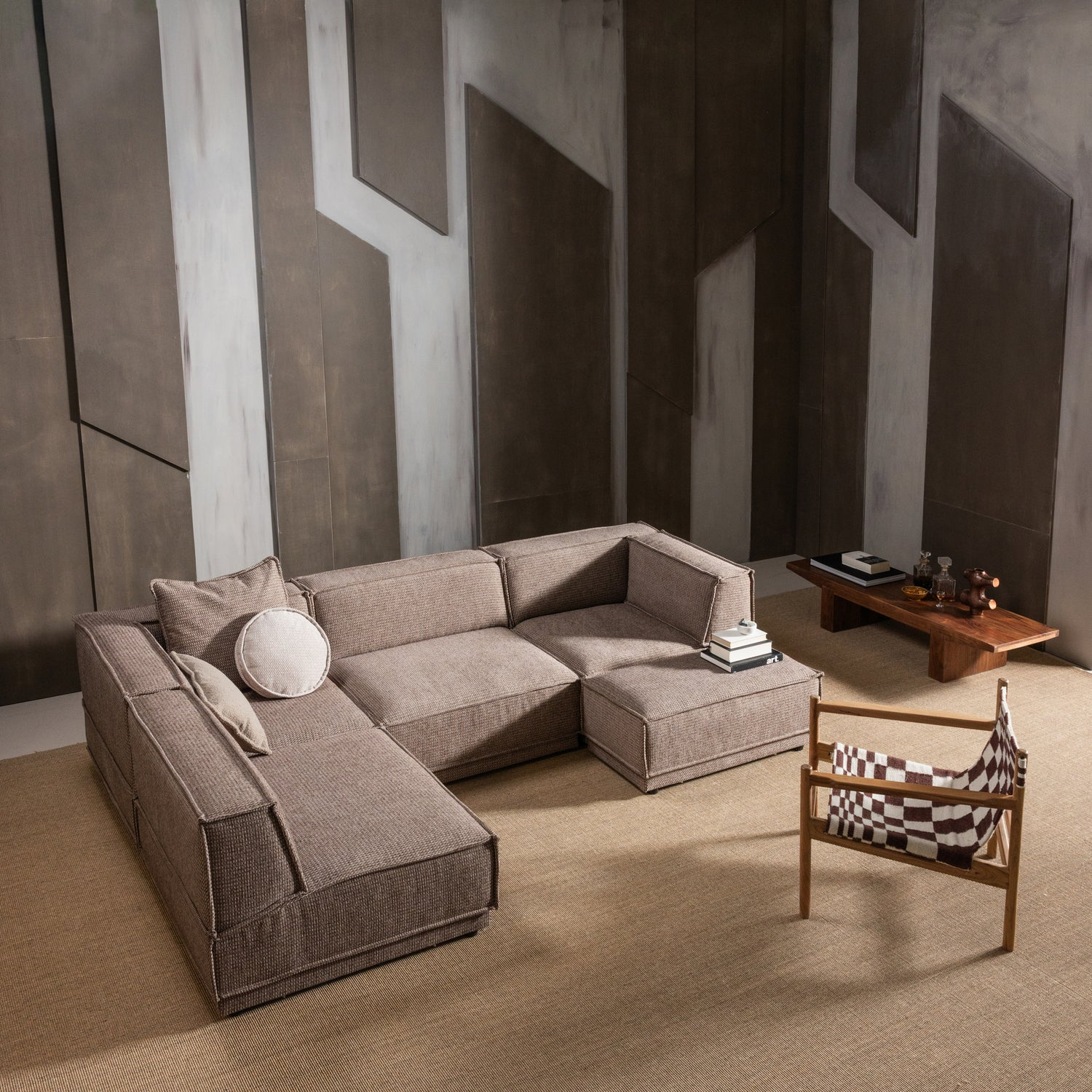 Zano fauteuil hout bruin met kelim zitting naturel