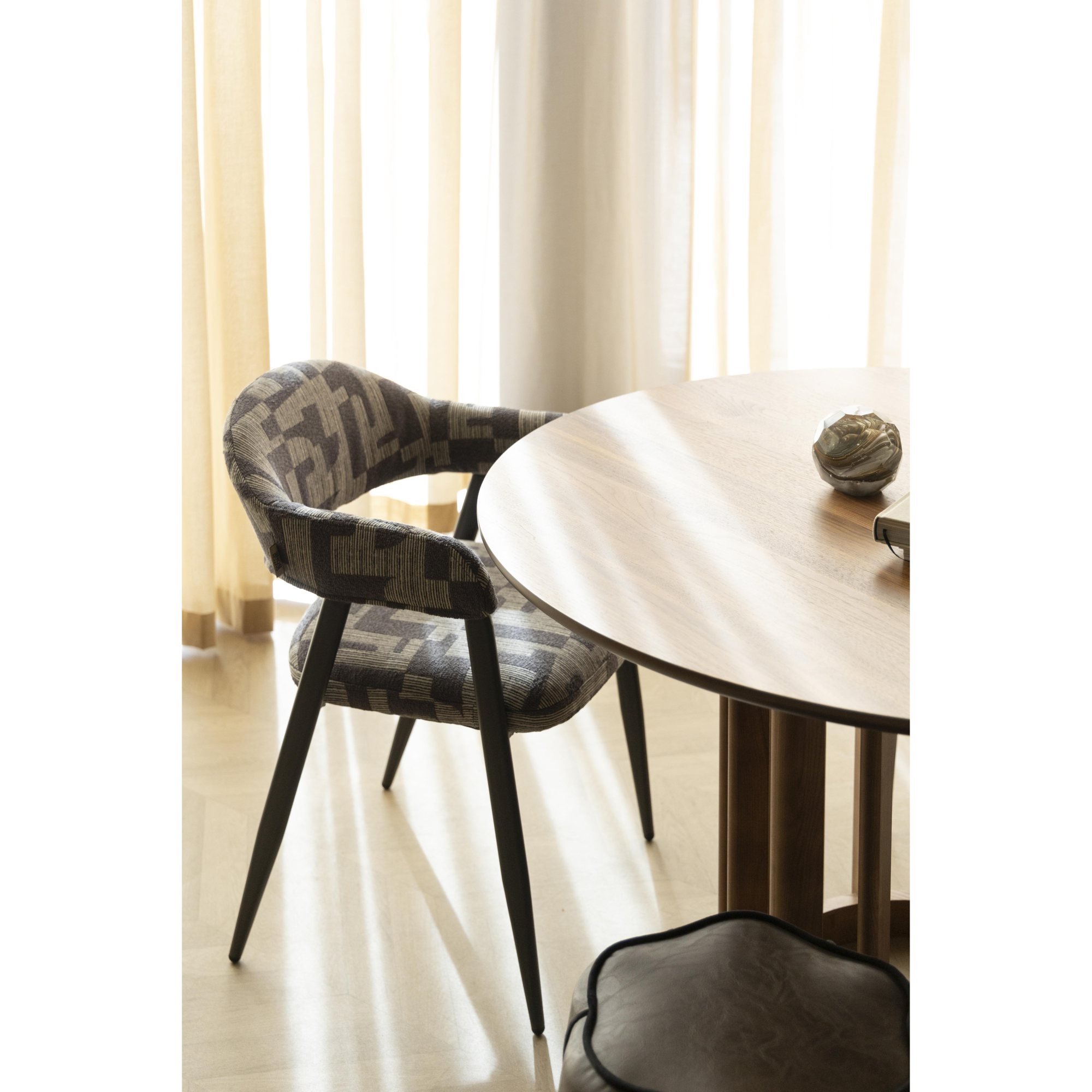 MIYO CHAIR