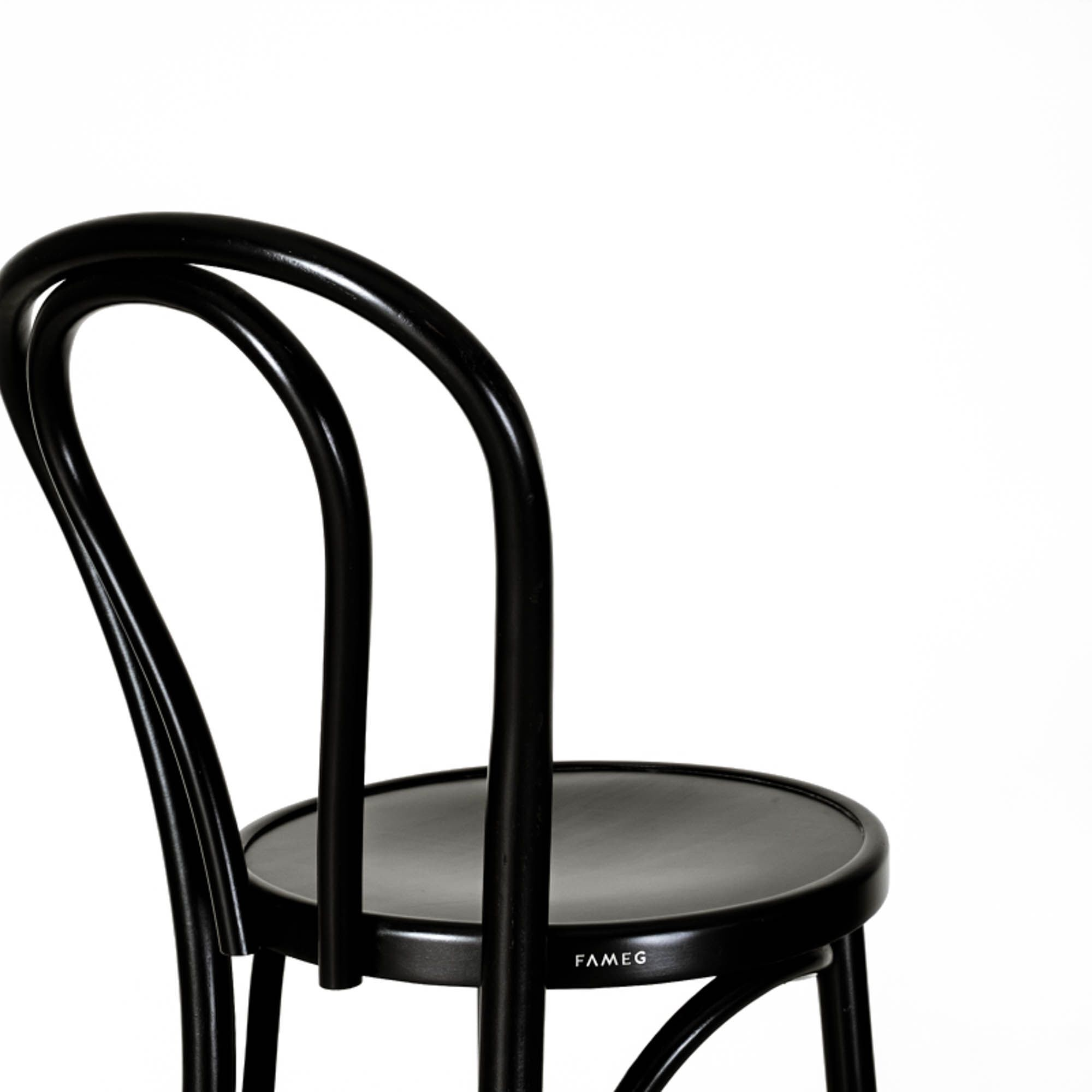 Vienna Thonet No. 18 houten barkruk black stained - 65 cm