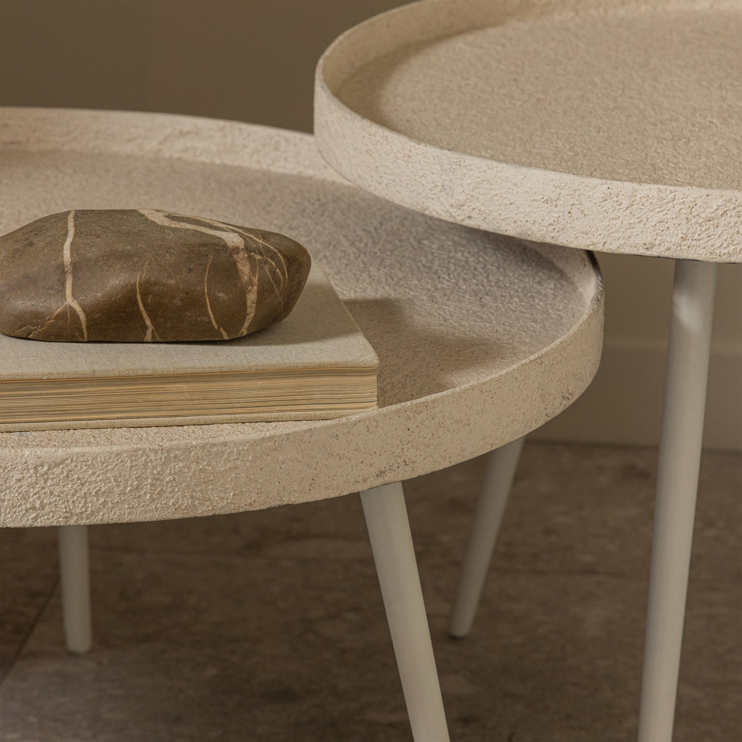 Bounds bijzettafel xl hout/metaal naturel 40xo76 cm