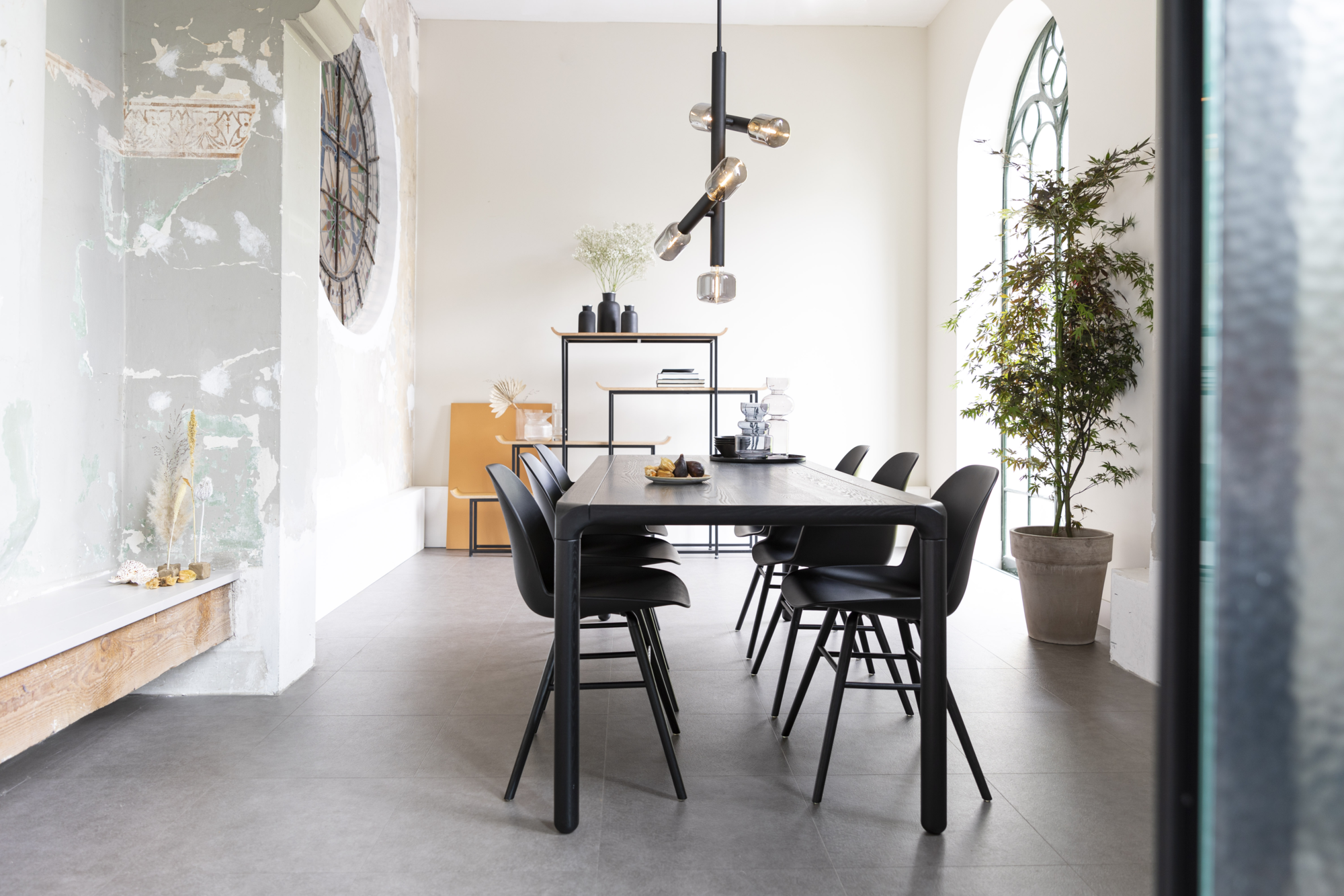 Zuiver Storm Eettafel Zwart