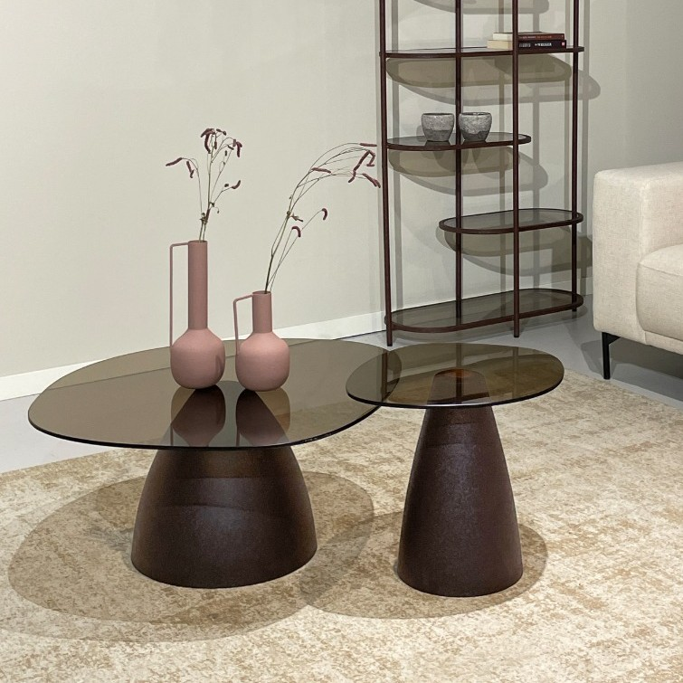 Milan Salontafels